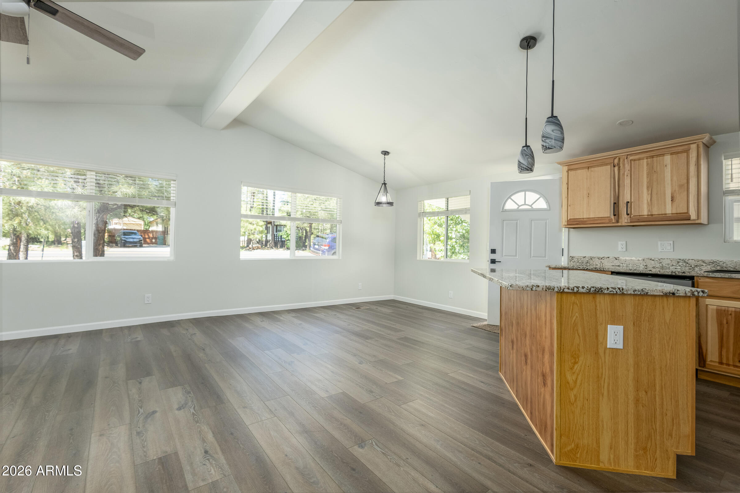255 E OAK Drive