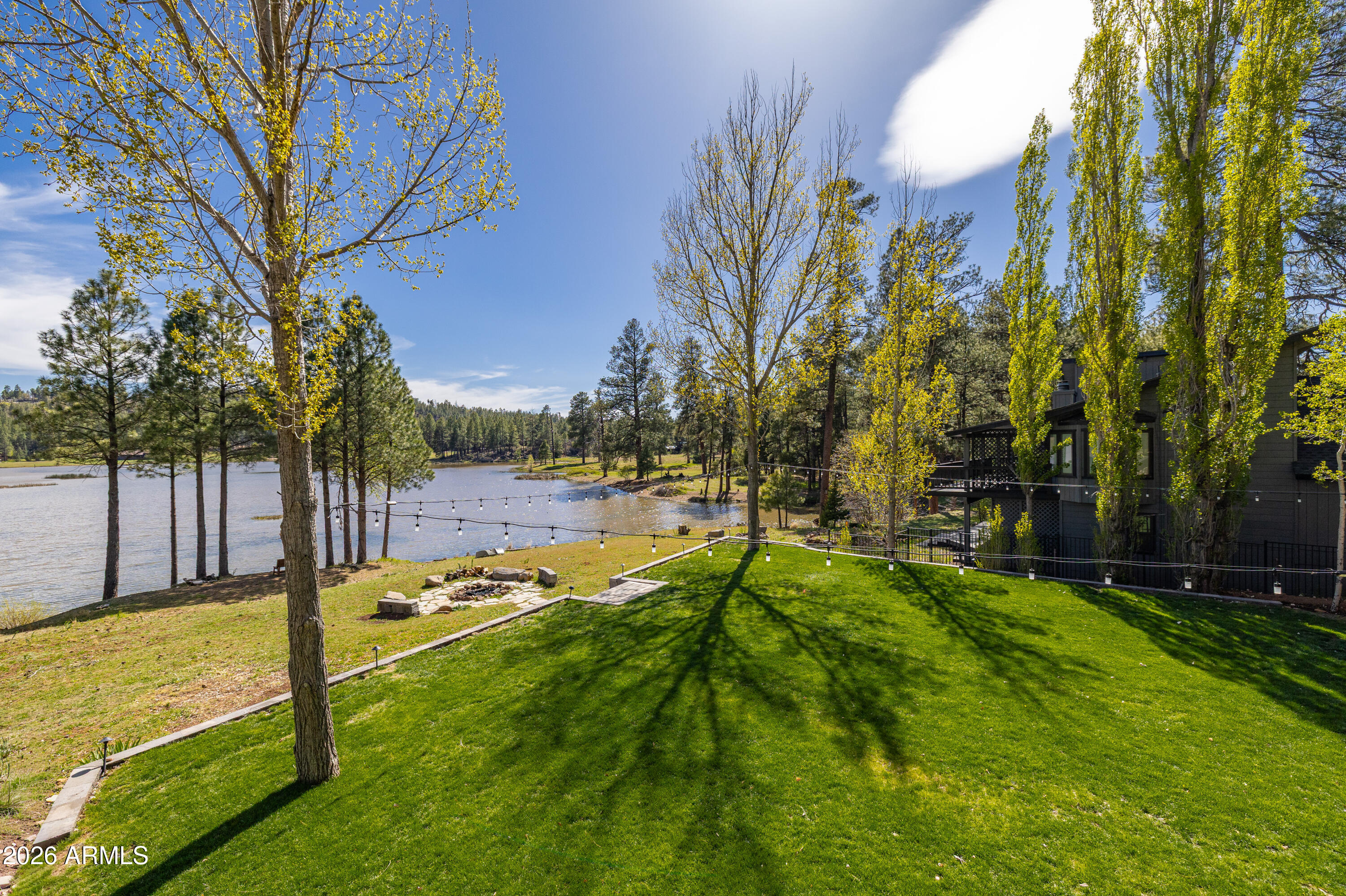 1015 E Raintree Road