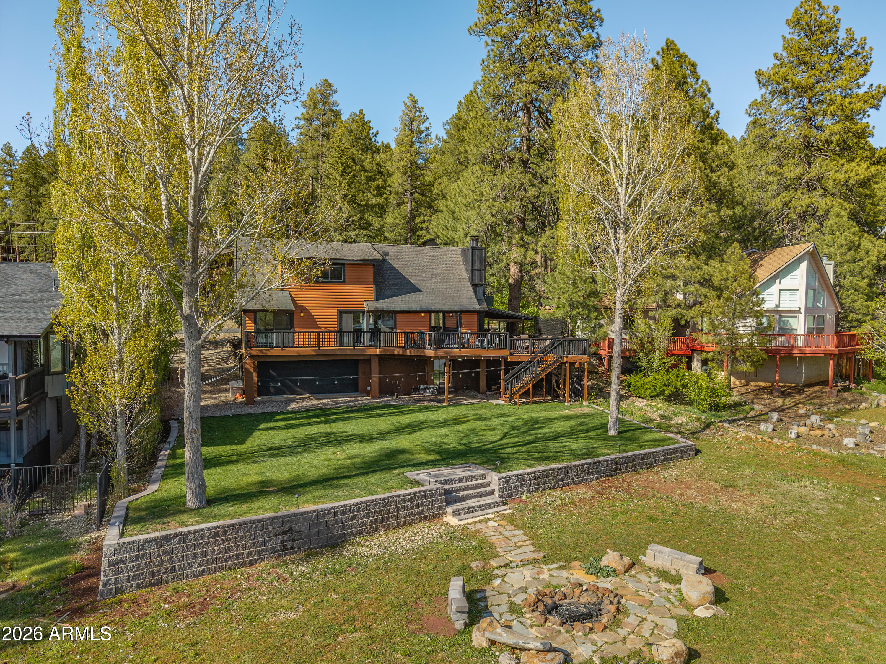 1015 E Raintree Road