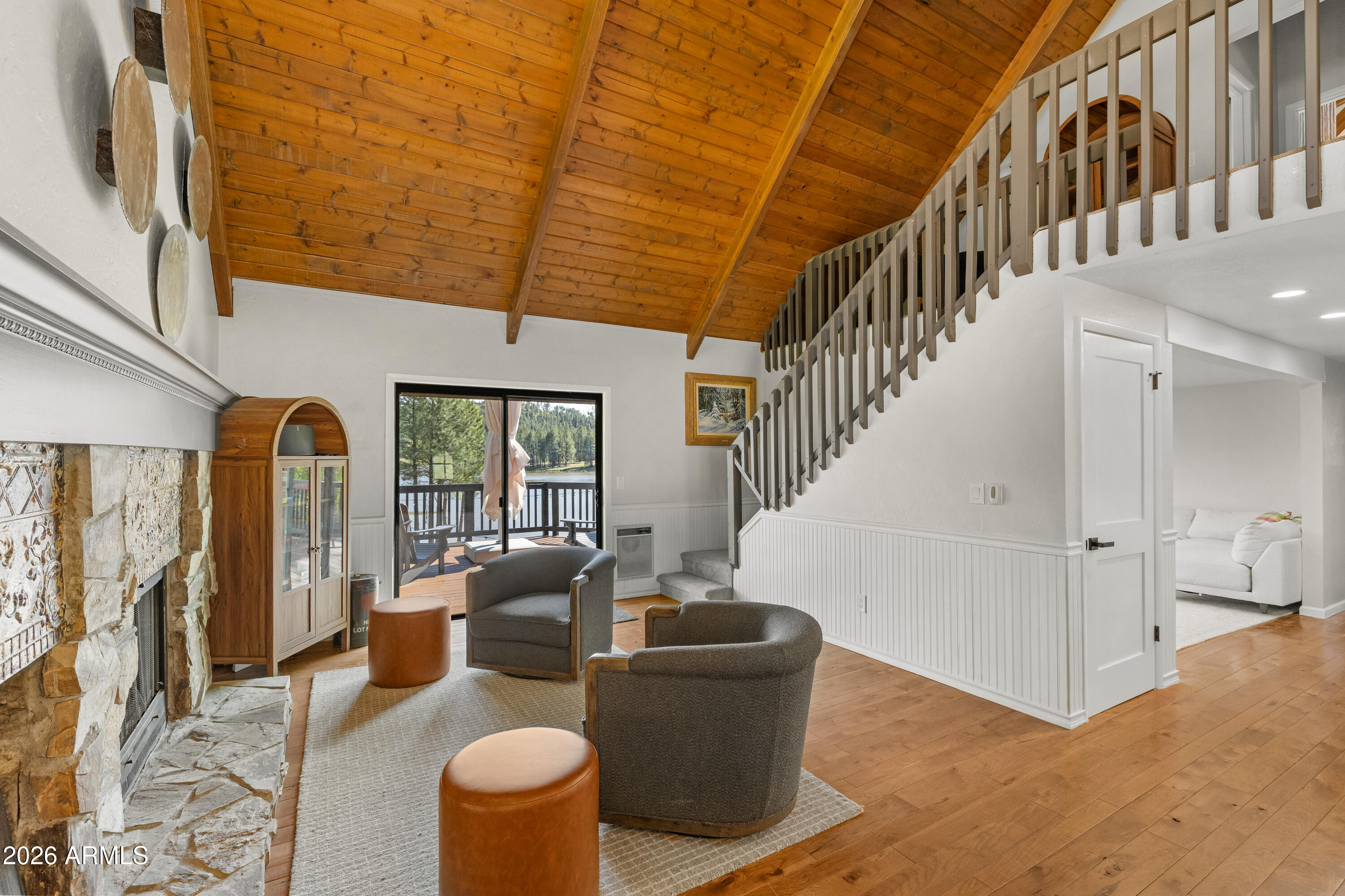 1015 E Raintree Road