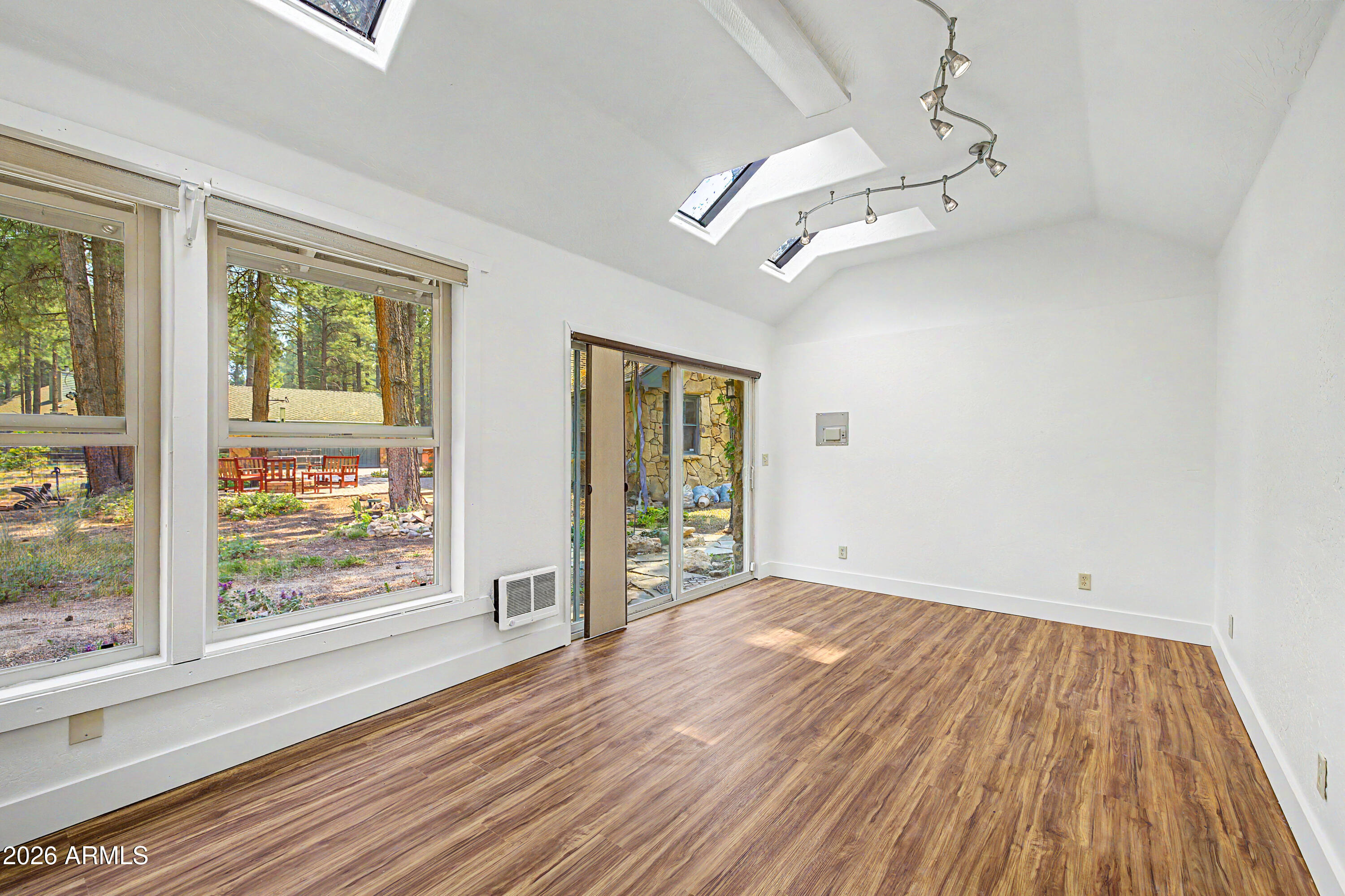 2300 W Kiltie Lane