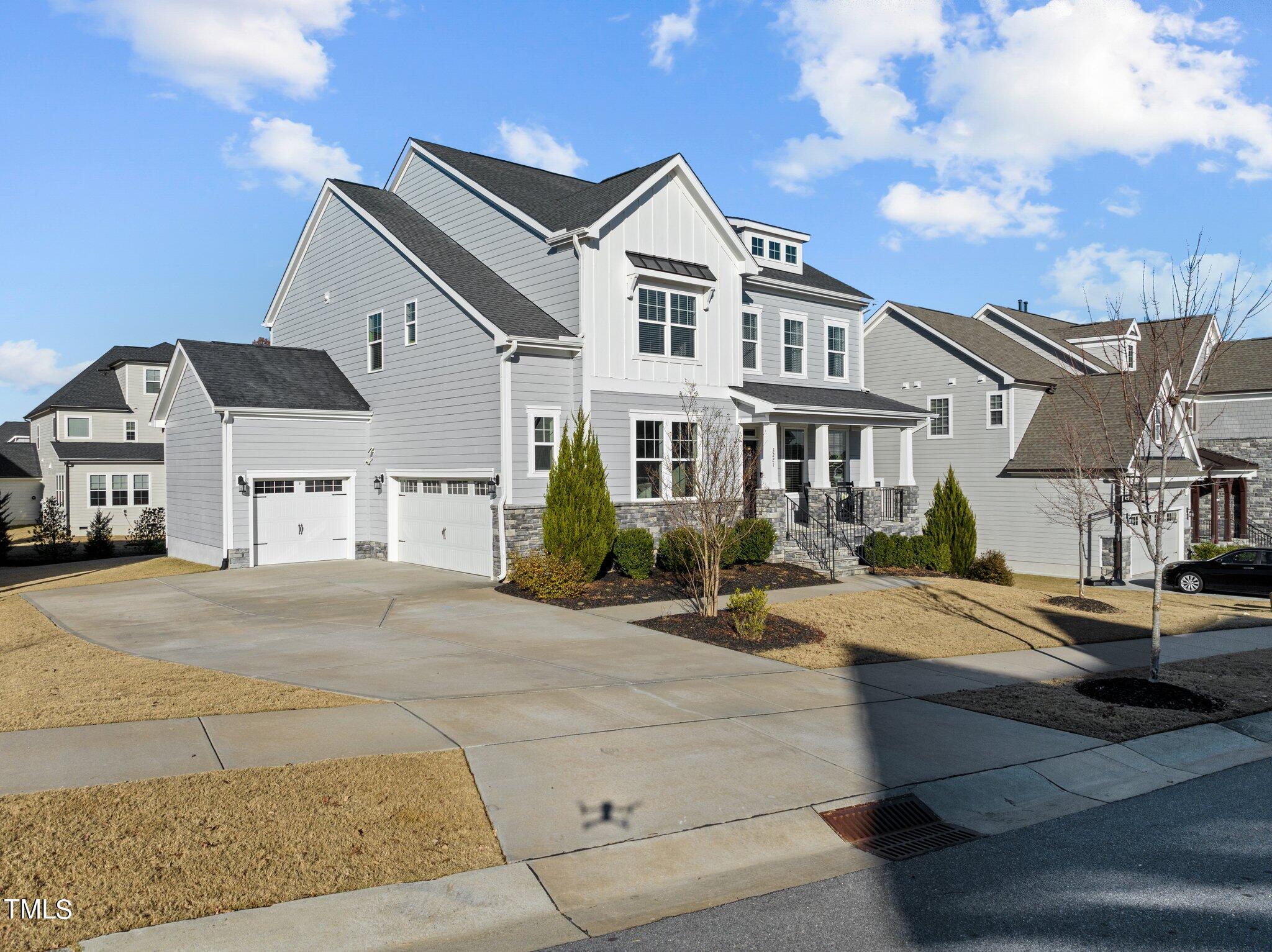 3221 Star Gazing Court