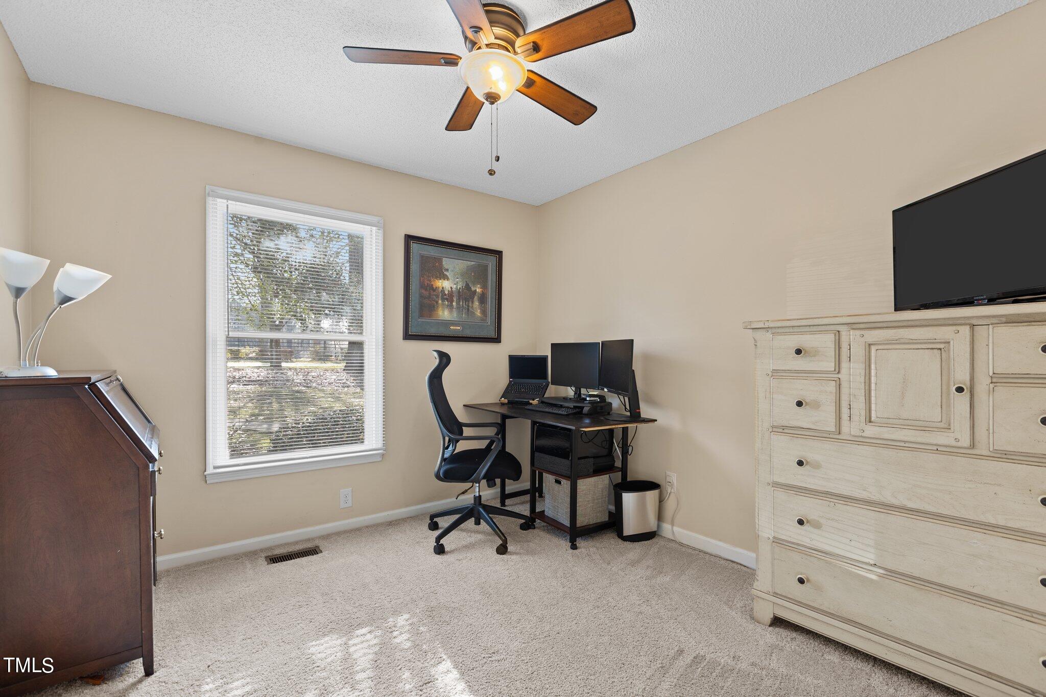2426 Mapleton Lane