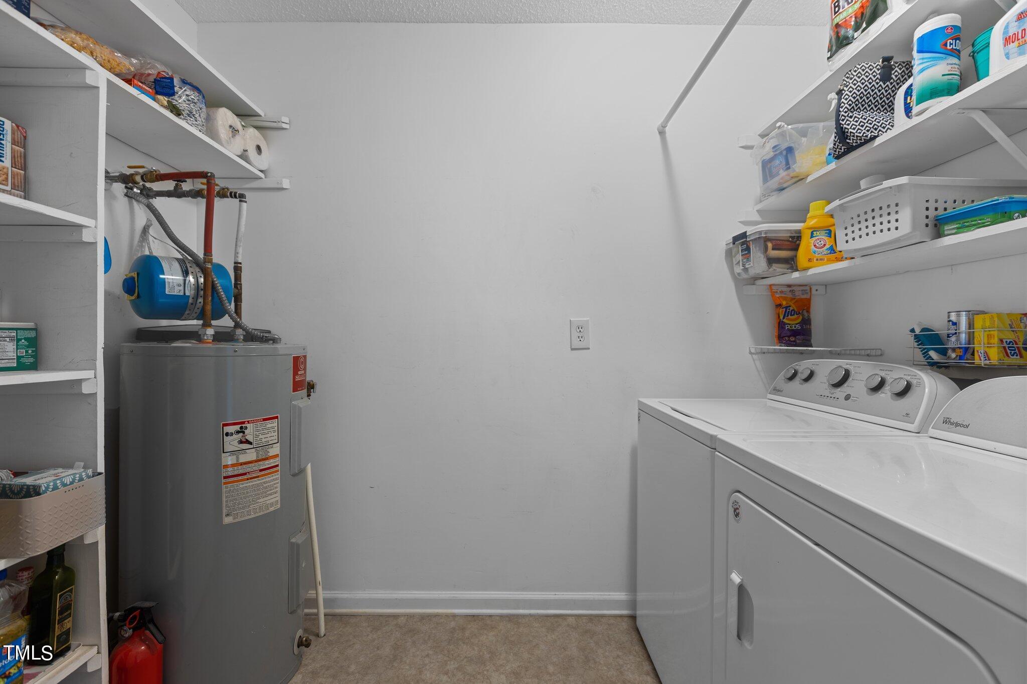 2426 Mapleton Lane