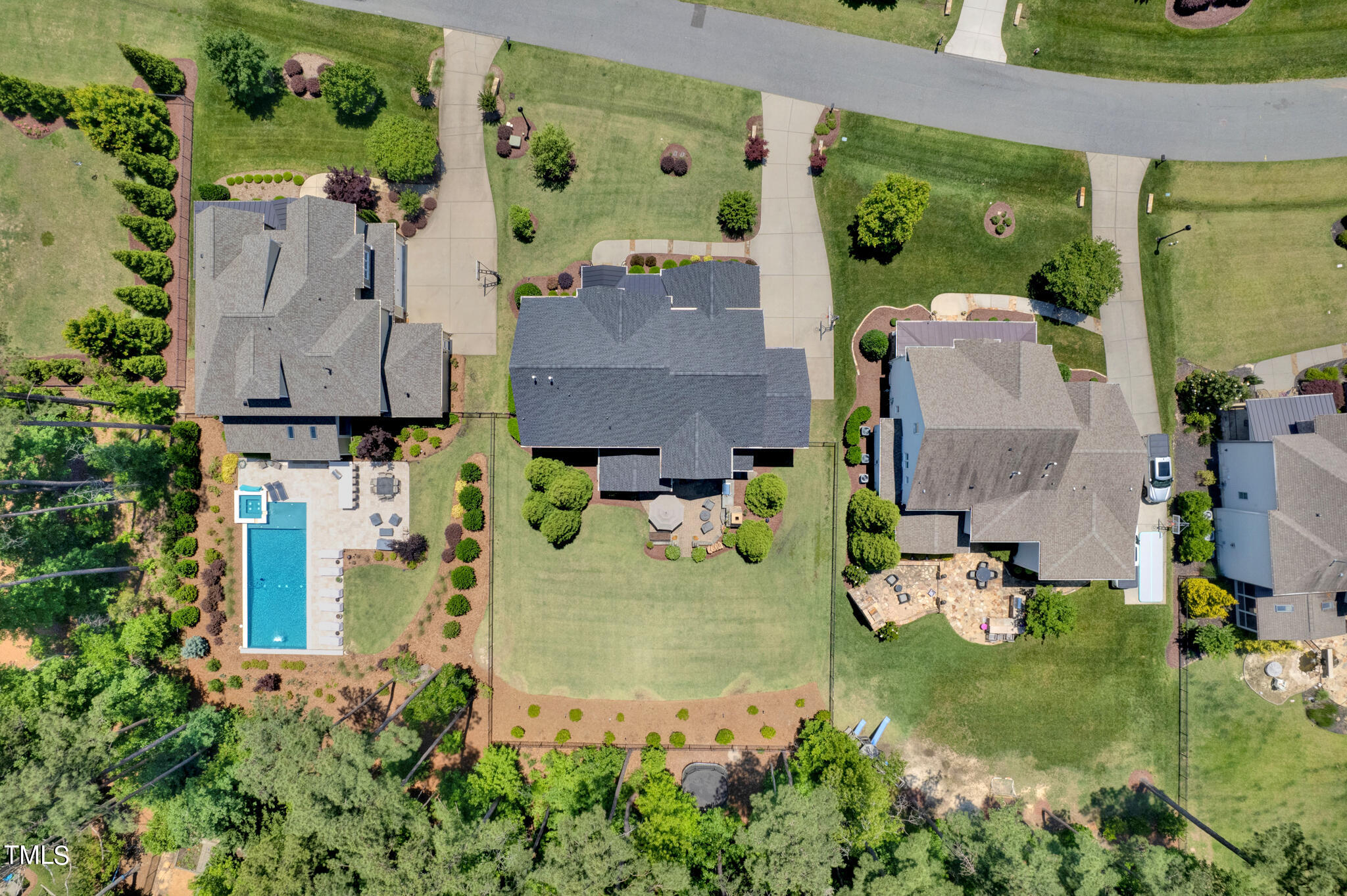 6908 Palaver Lane