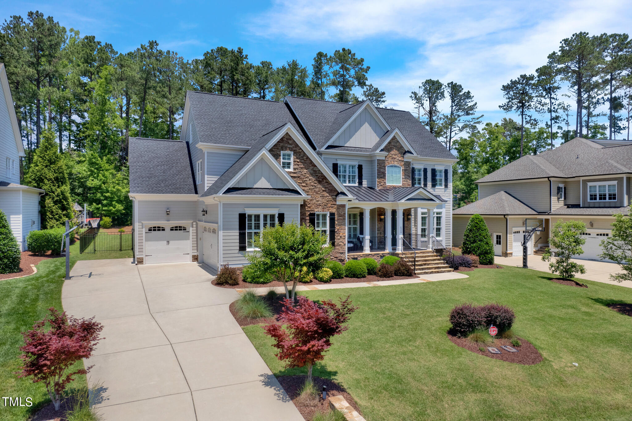 6908 Palaver Lane