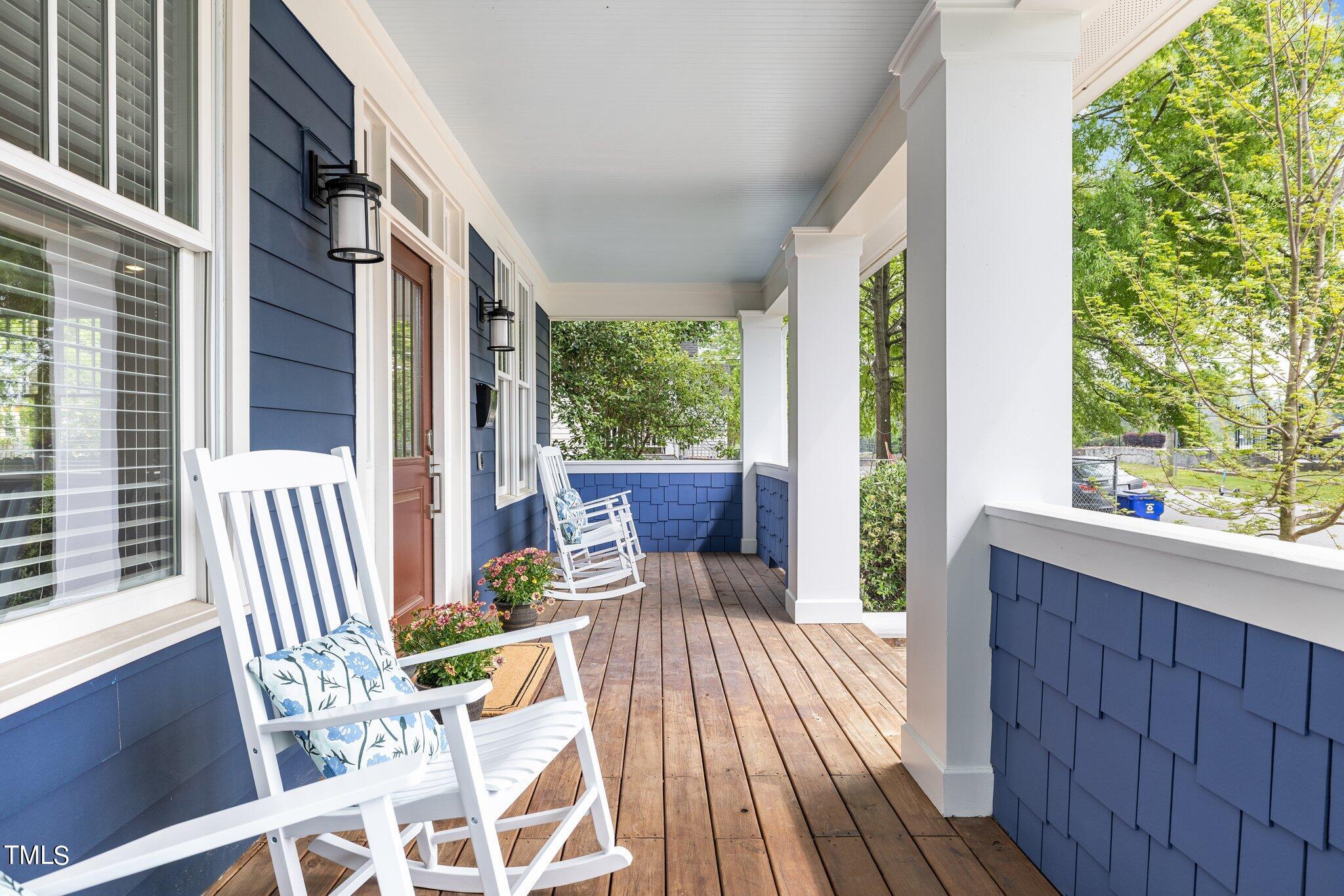 1009 Morning Glory Avenue