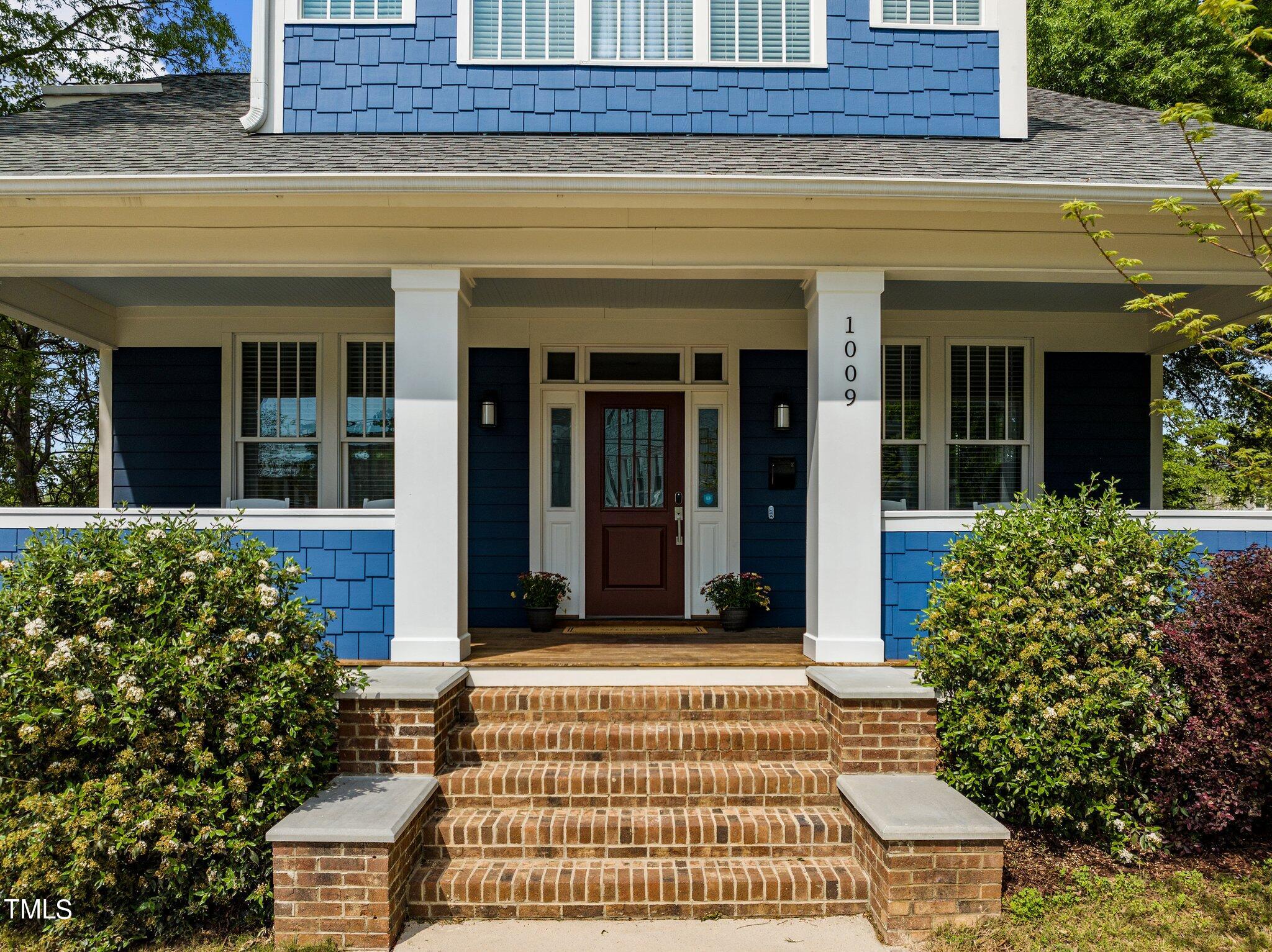1009 Morning Glory Avenue