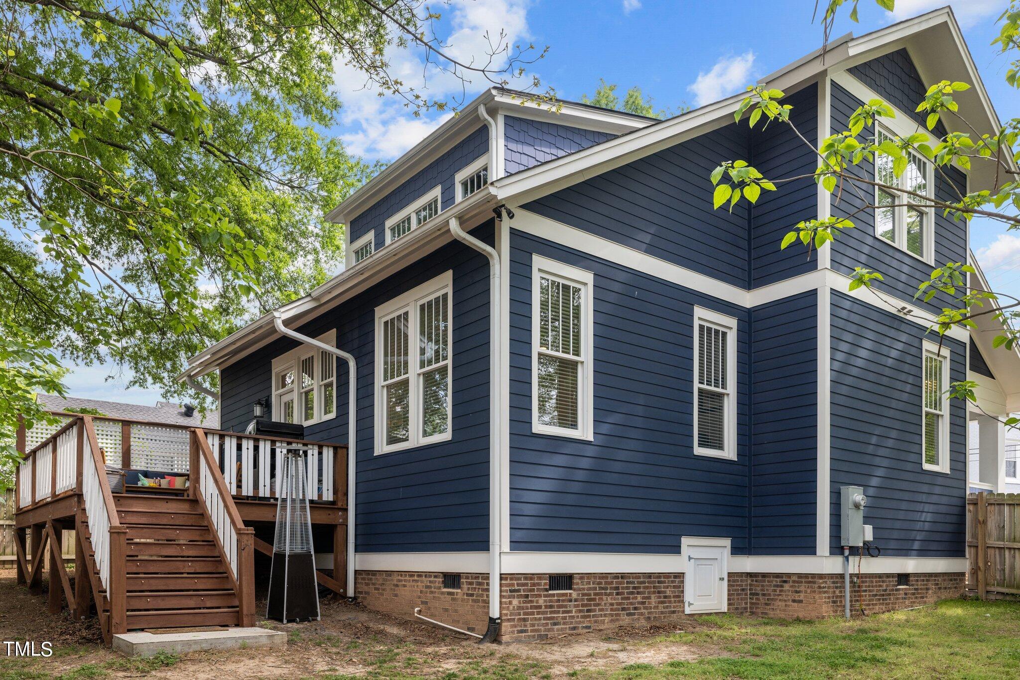 1009 Morning Glory Avenue