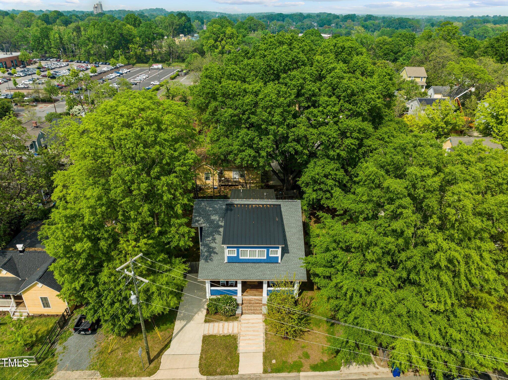 1009 Morning Glory Avenue