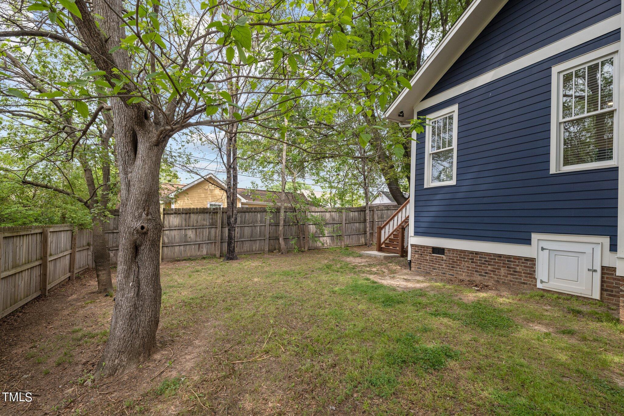 1009 Morning Glory Avenue