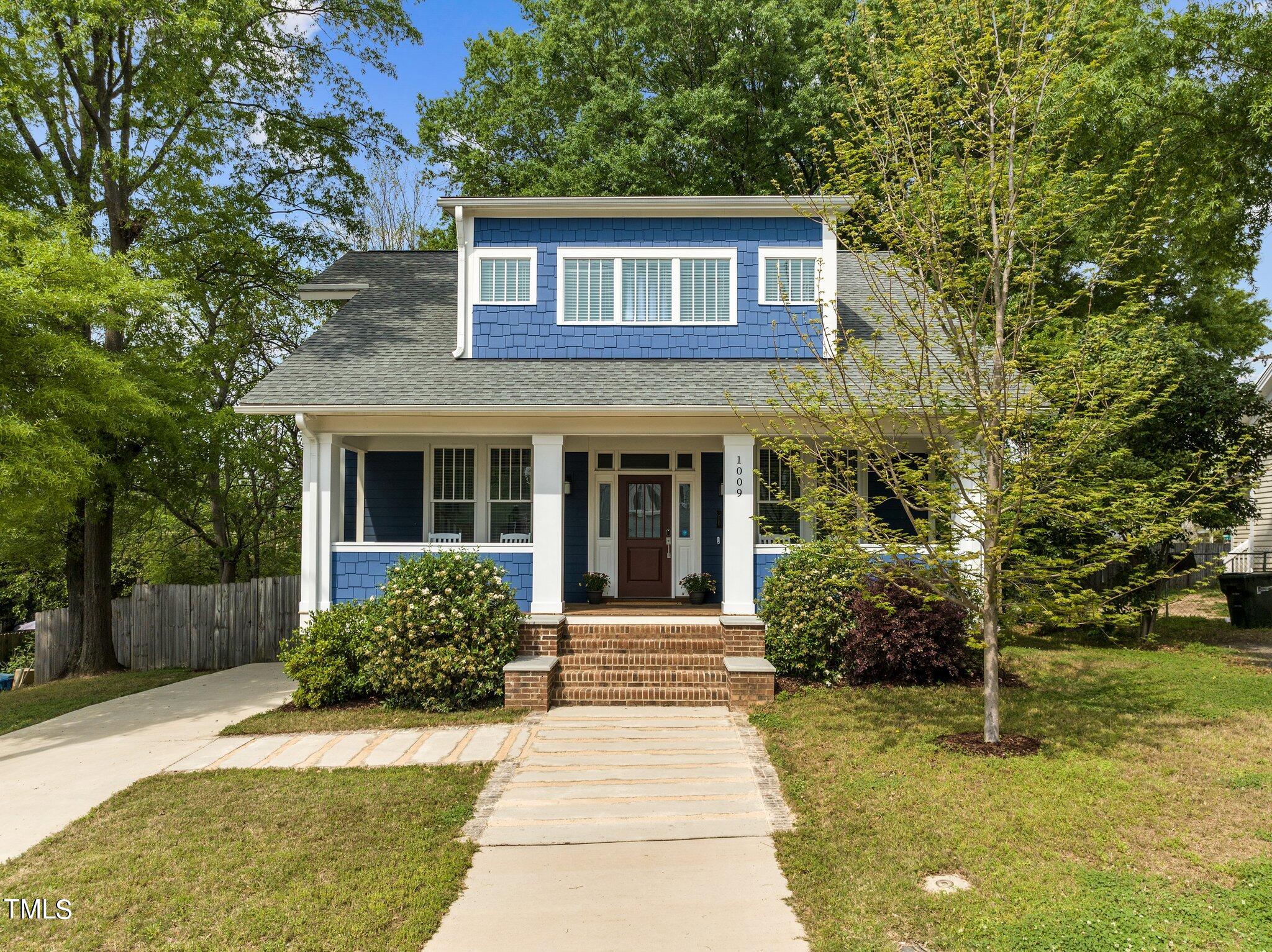 1009 Morning Glory Avenue