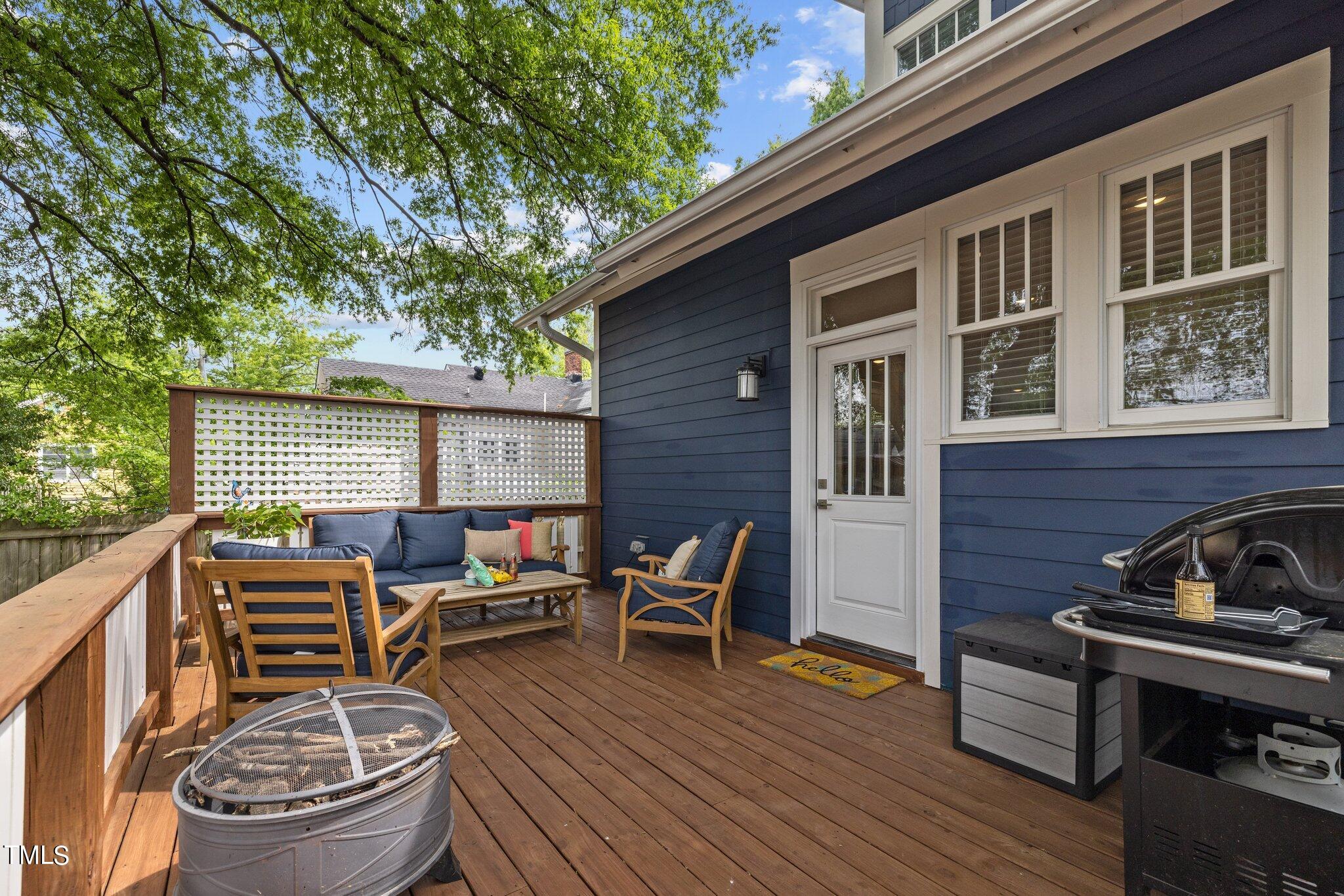 1009 Morning Glory Avenue