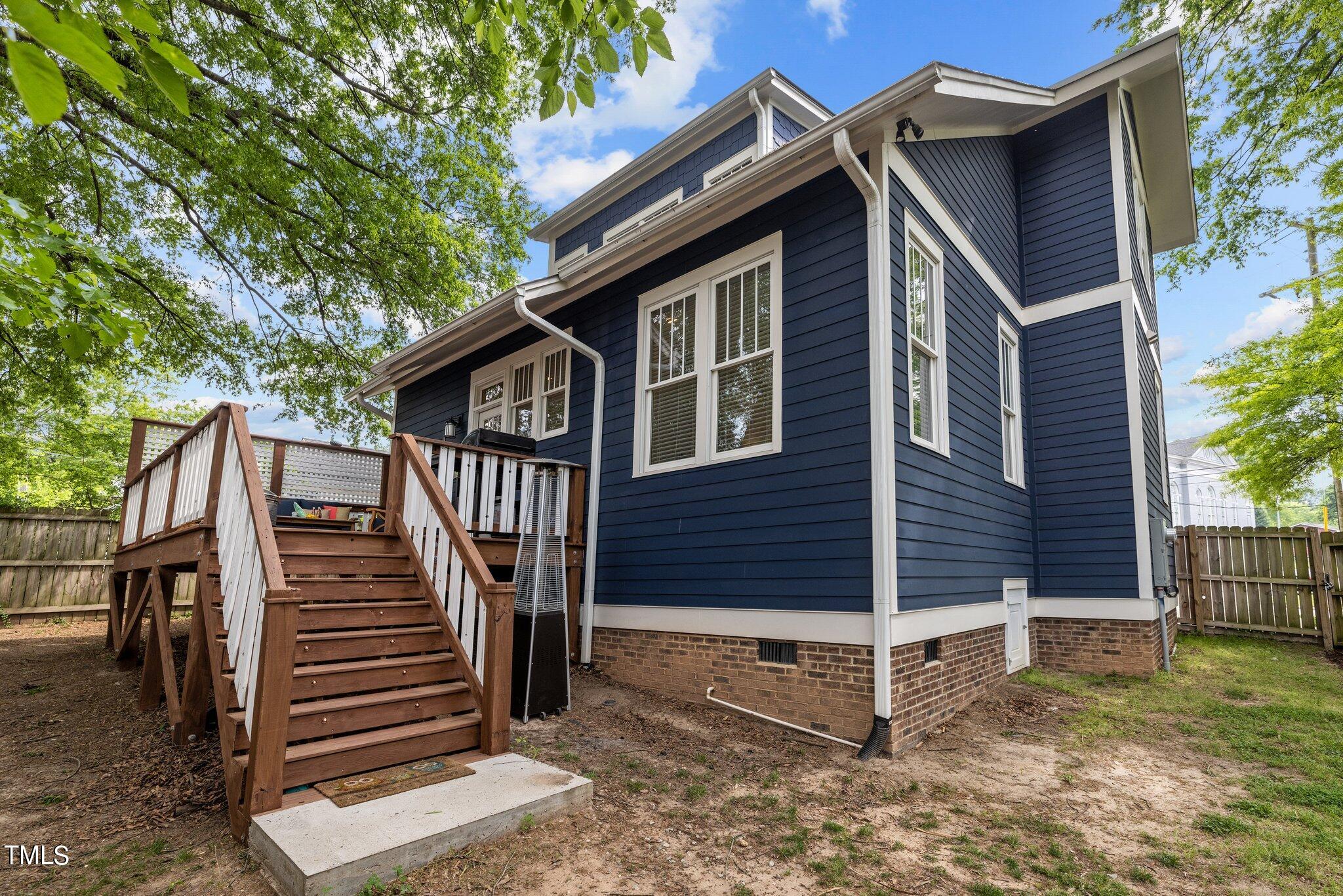 1009 Morning Glory Avenue