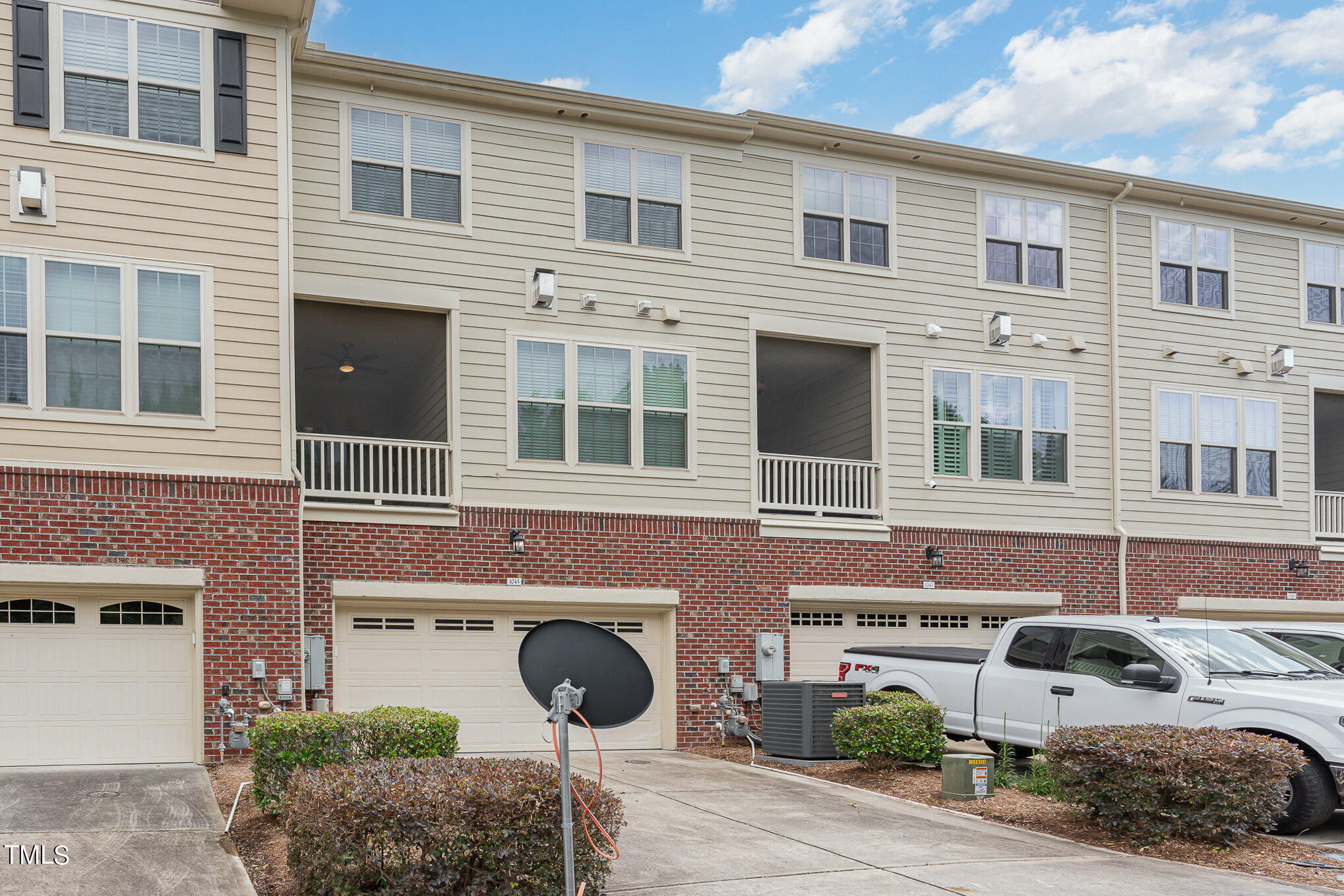 1045 Valleystone Drive