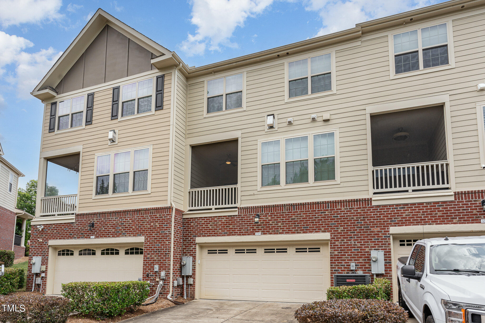 1045 Valleystone Drive