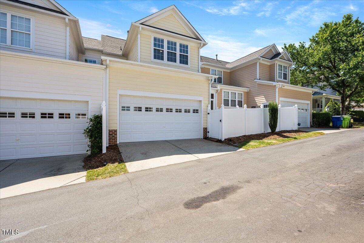 2227 Bouncy Day Court