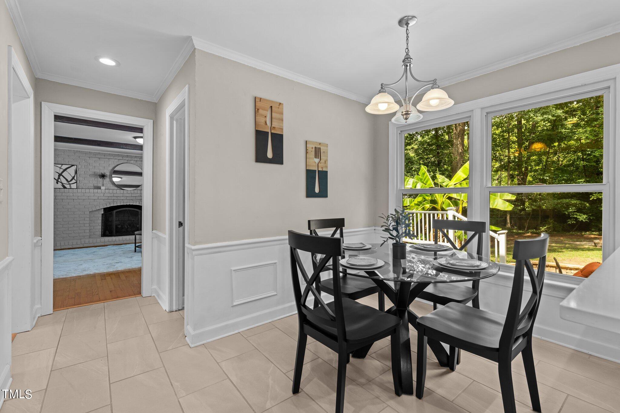 708 Villawood Court
