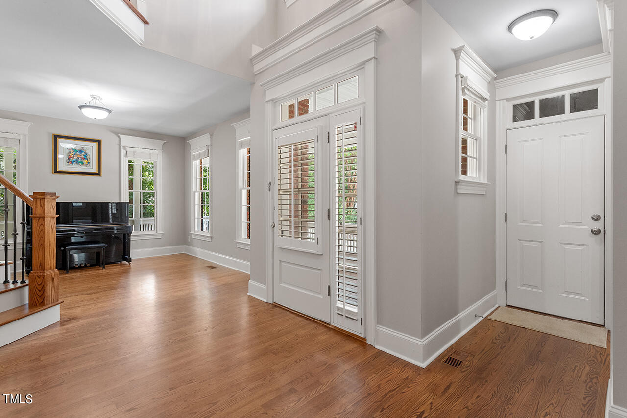 207 Lindemans Drive