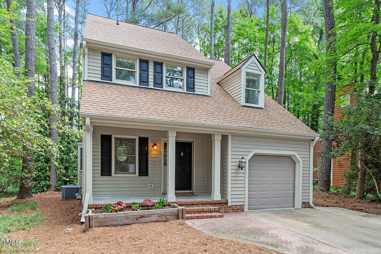 103 Flora Mcdonald Lane