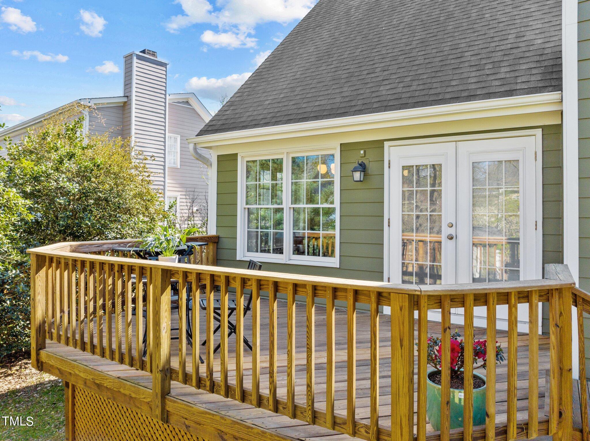 207 Wagon Trail Drive