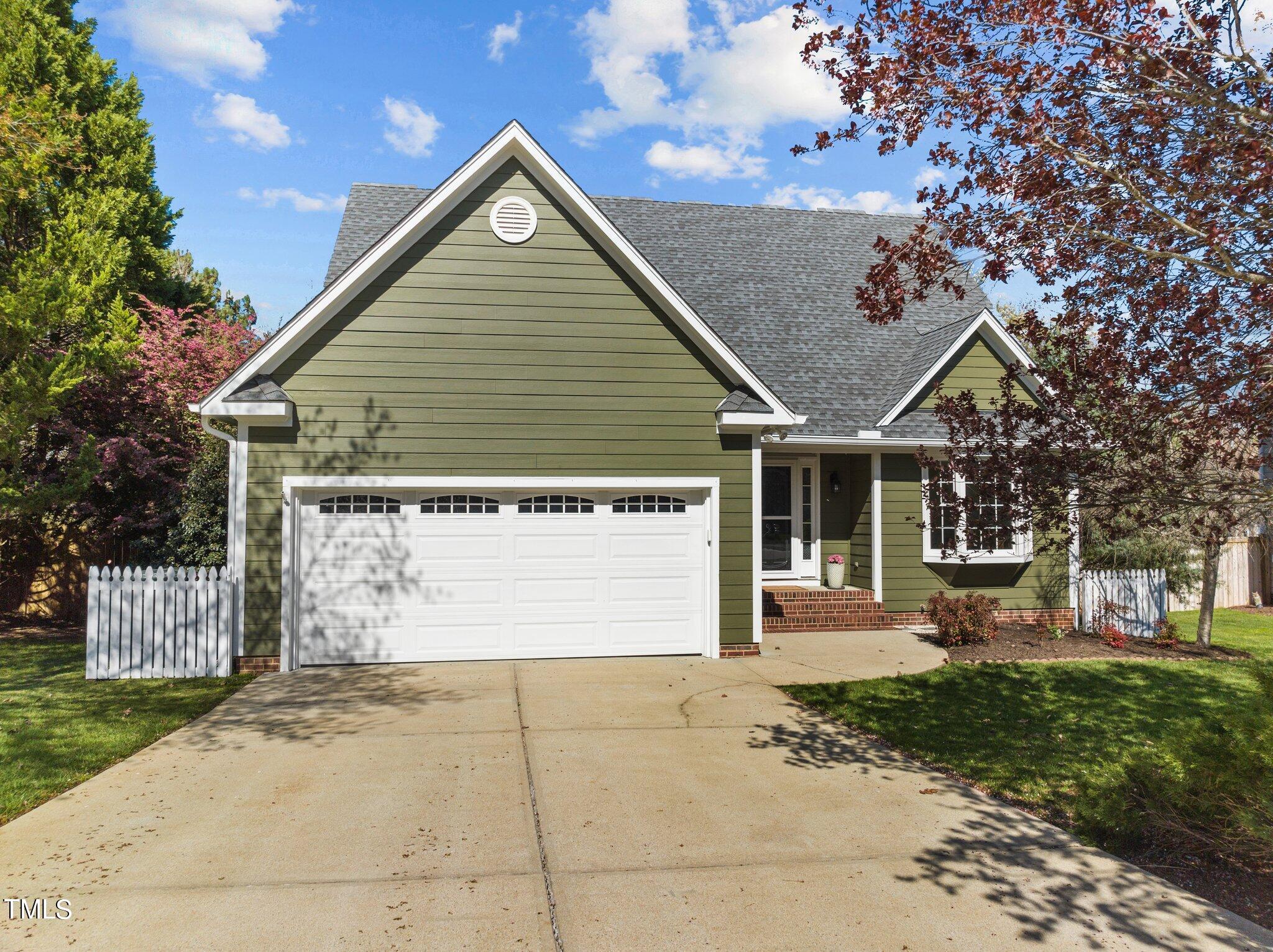 207 Wagon Trail Drive