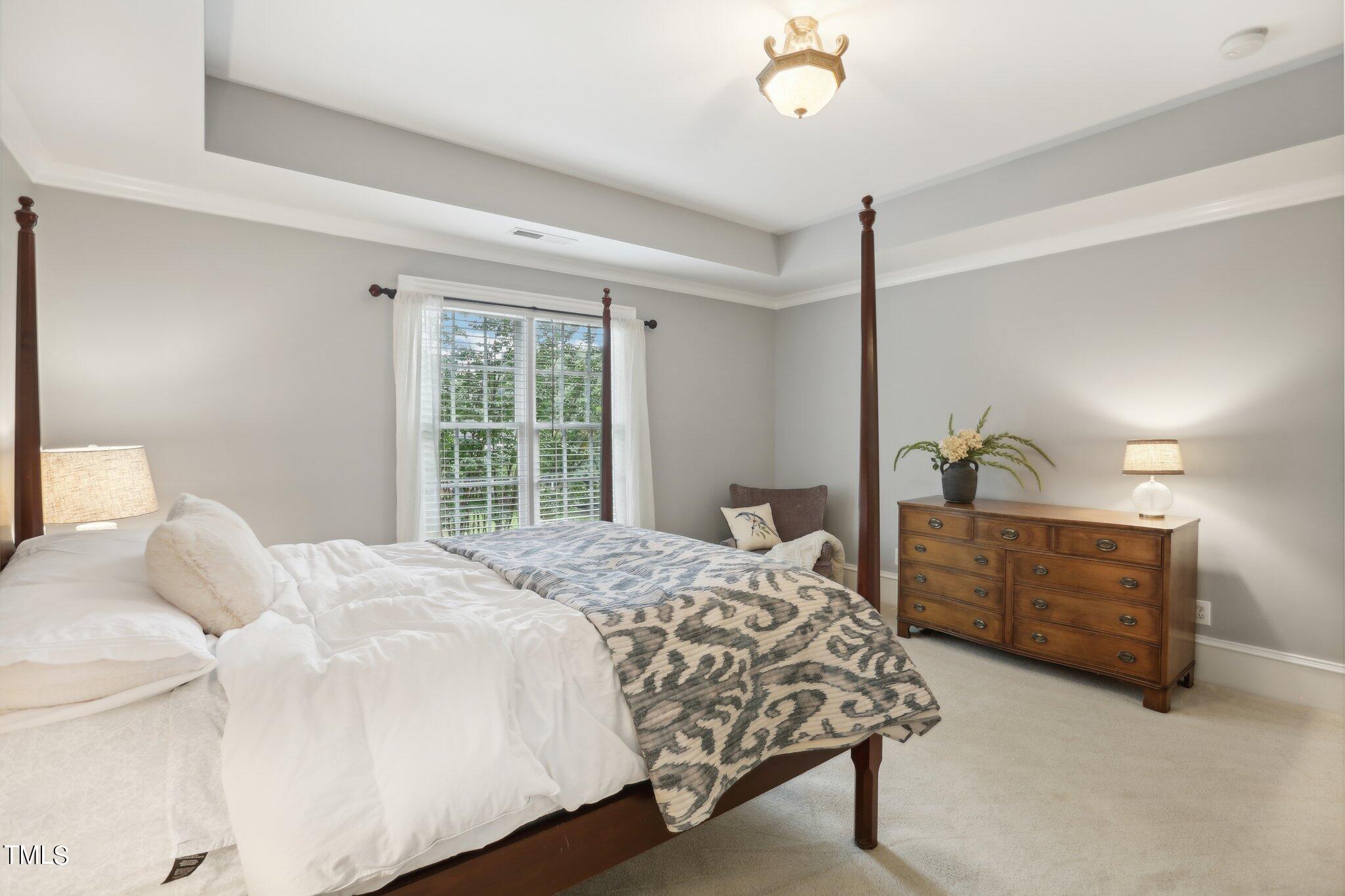 101 Lyndenbury Drive