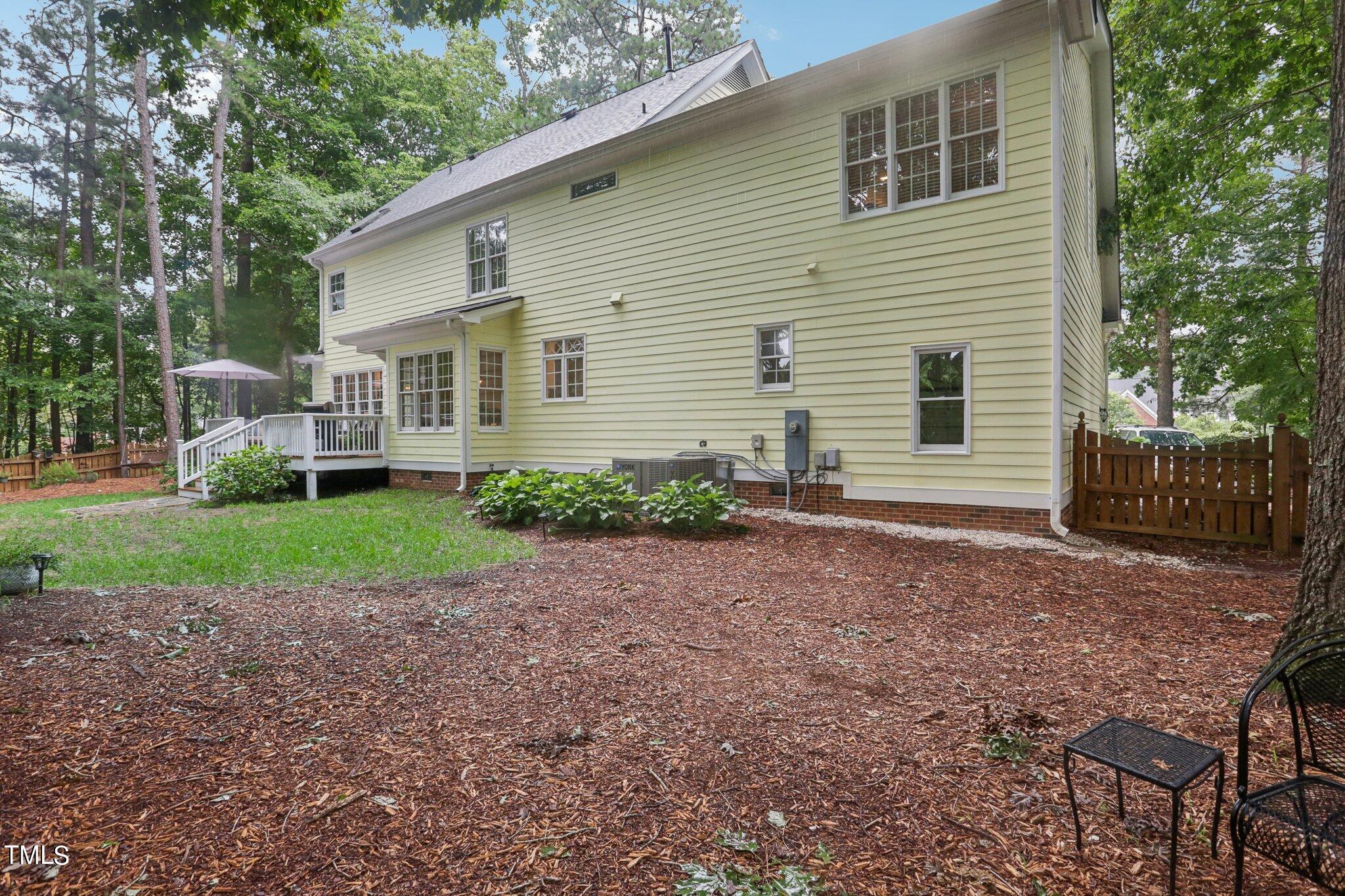 101 Lyndenbury Drive