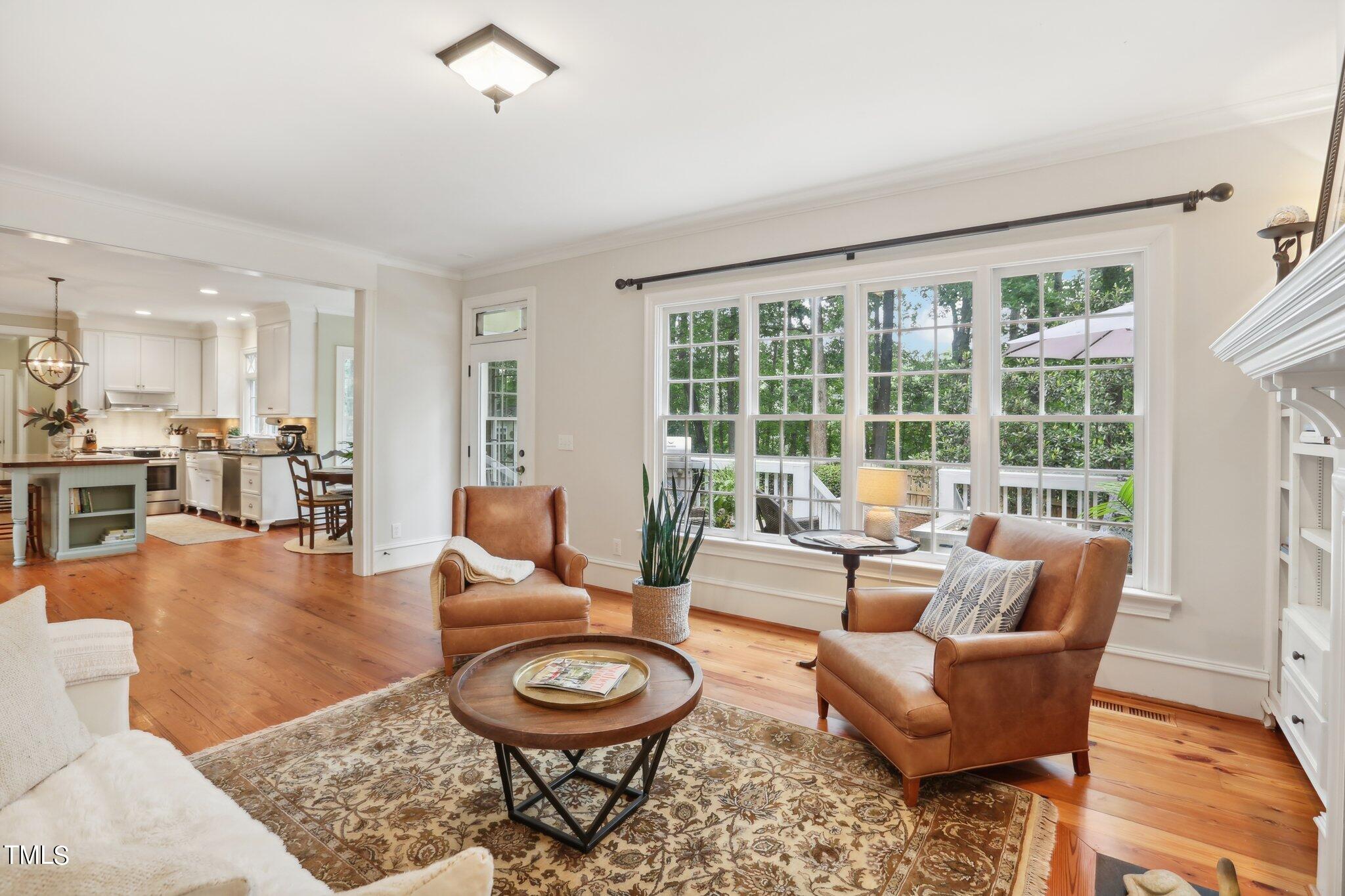 101 Lyndenbury Drive