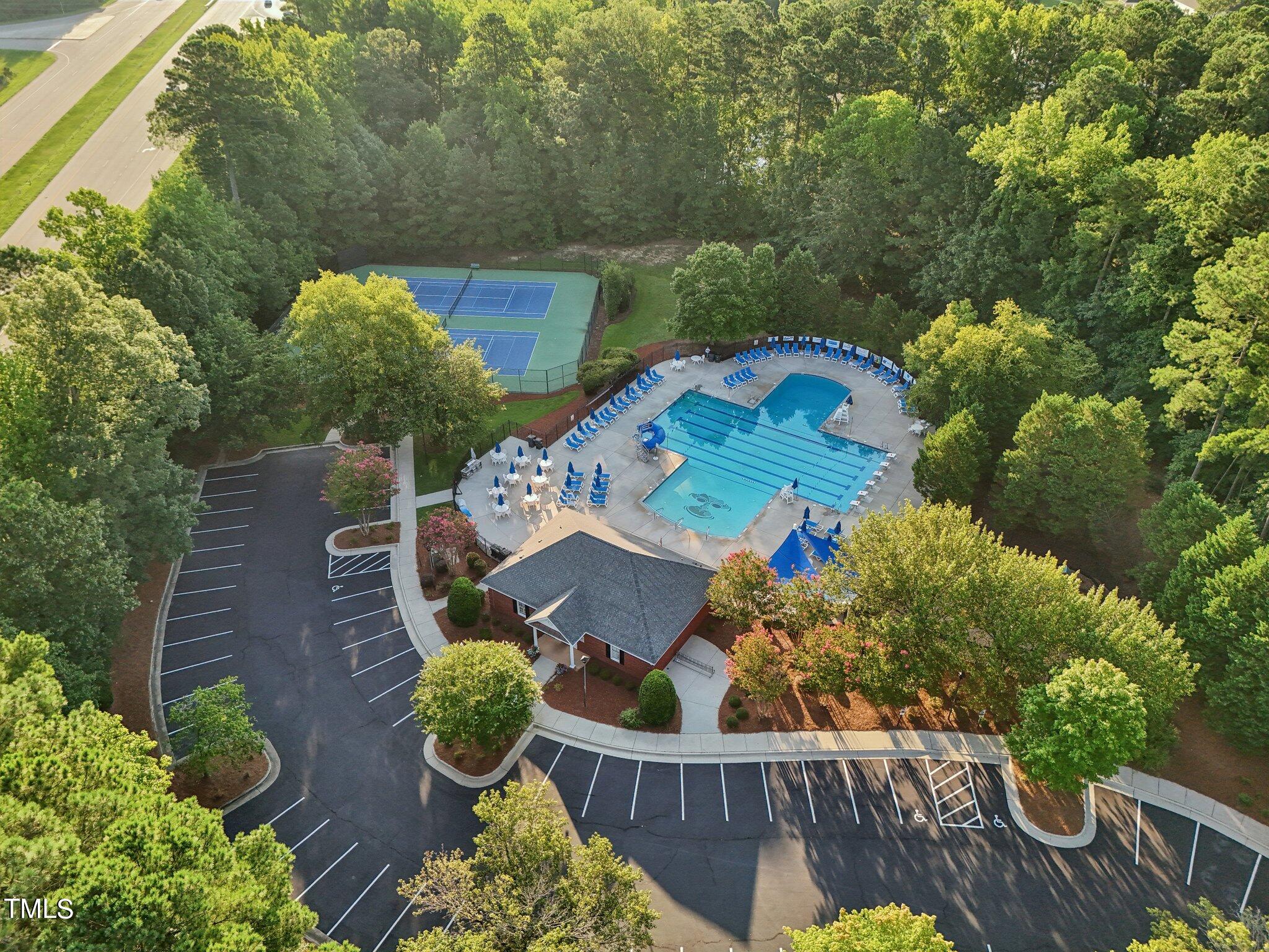 101 Lyndenbury Drive