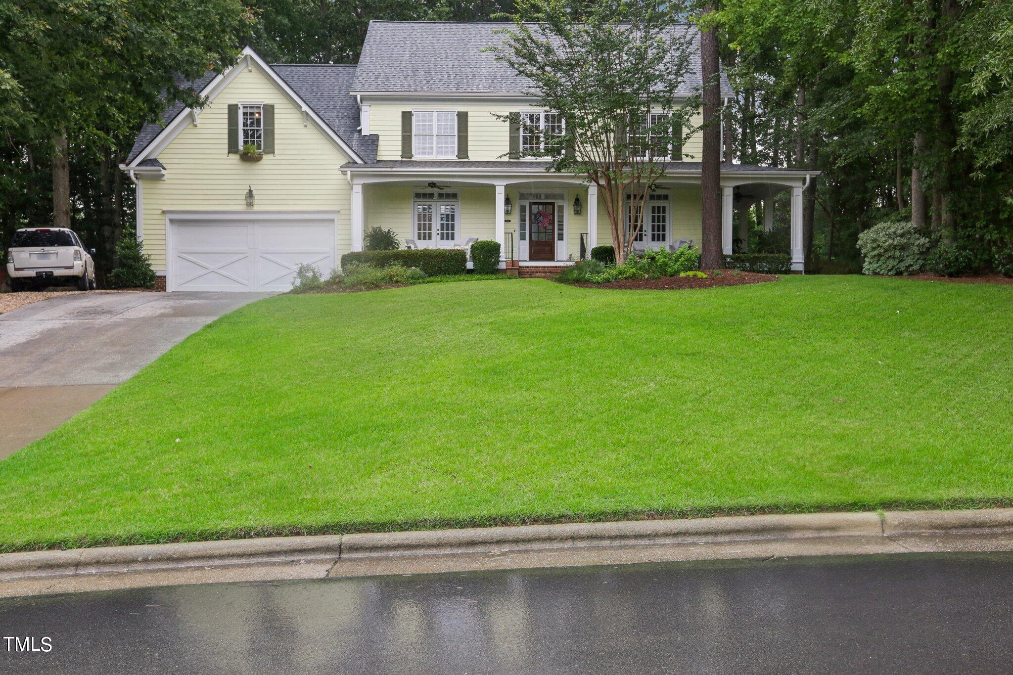 101 Lyndenbury Drive