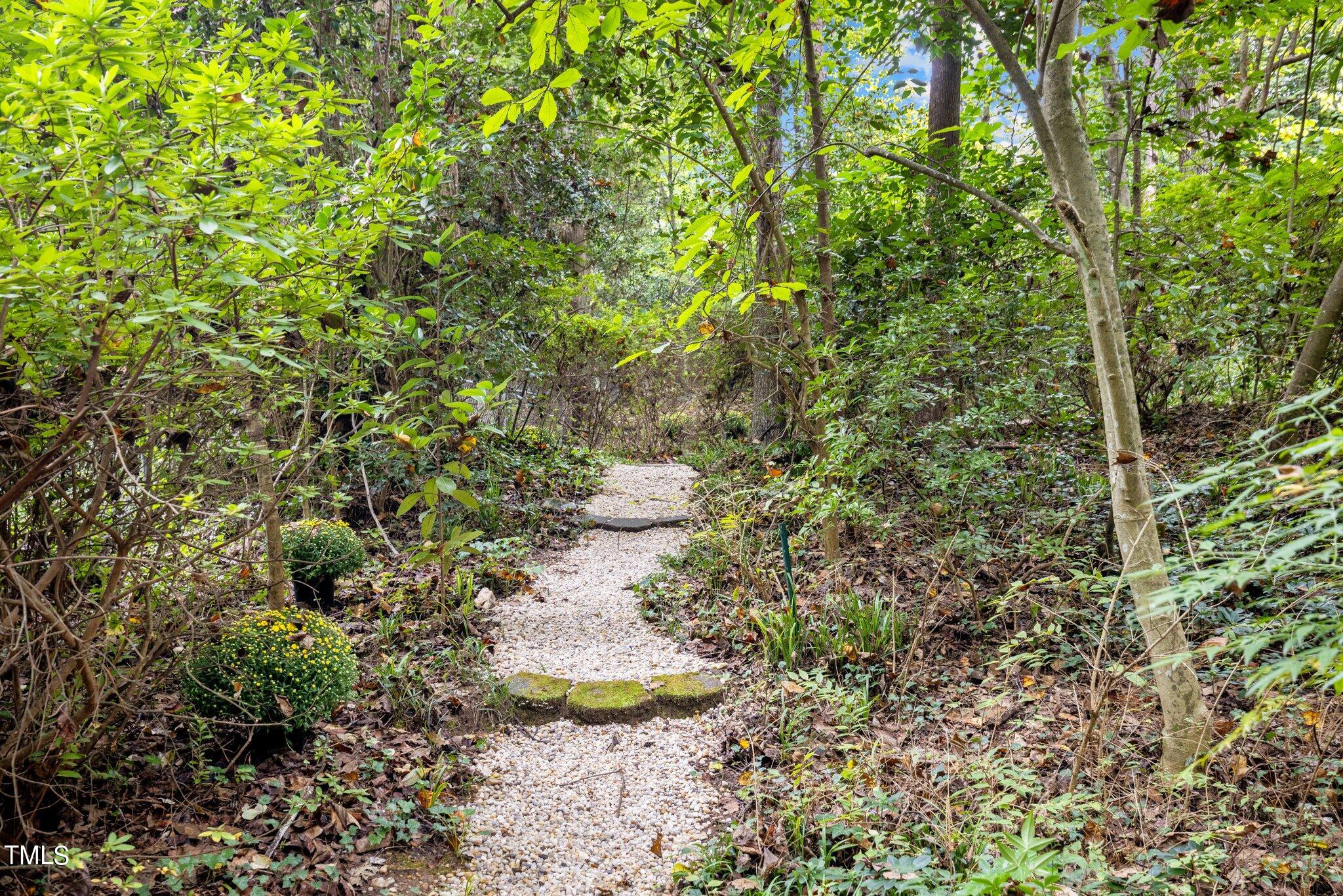 4725 Wildwood Street