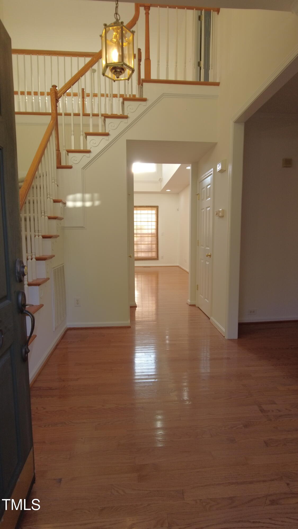 1905 Housatonic Court