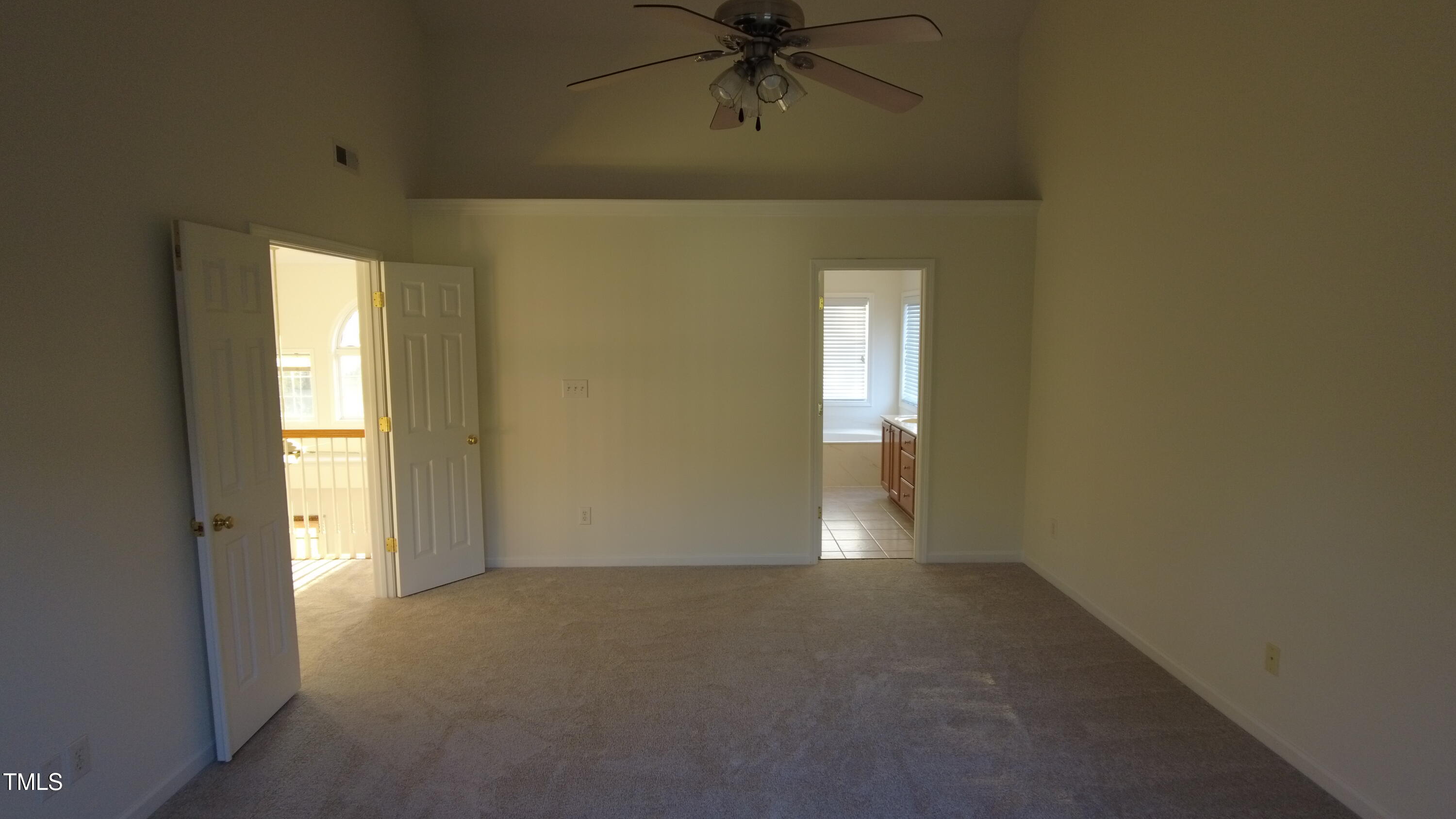 1905 Housatonic Court