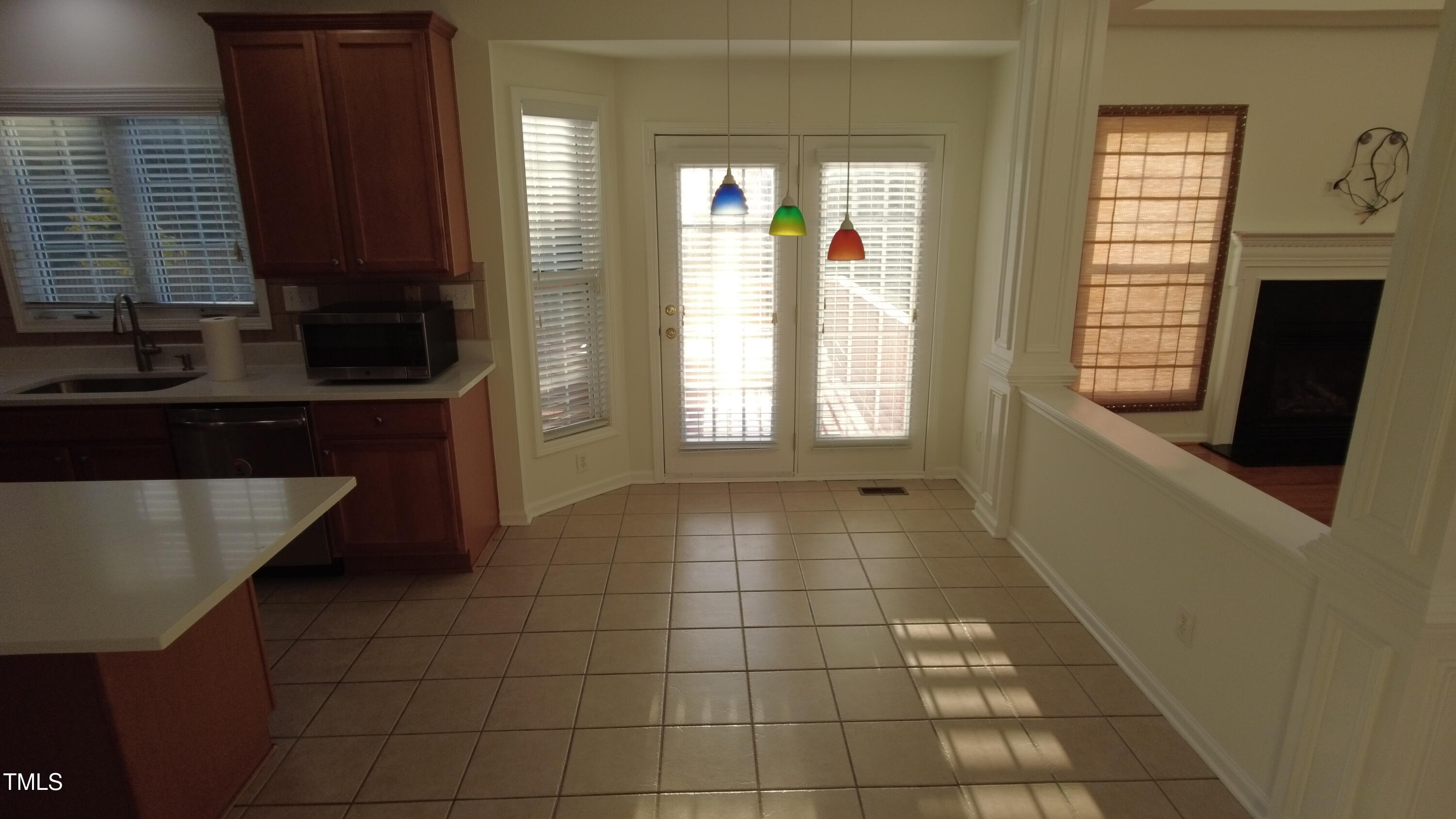 1905 Housatonic Court