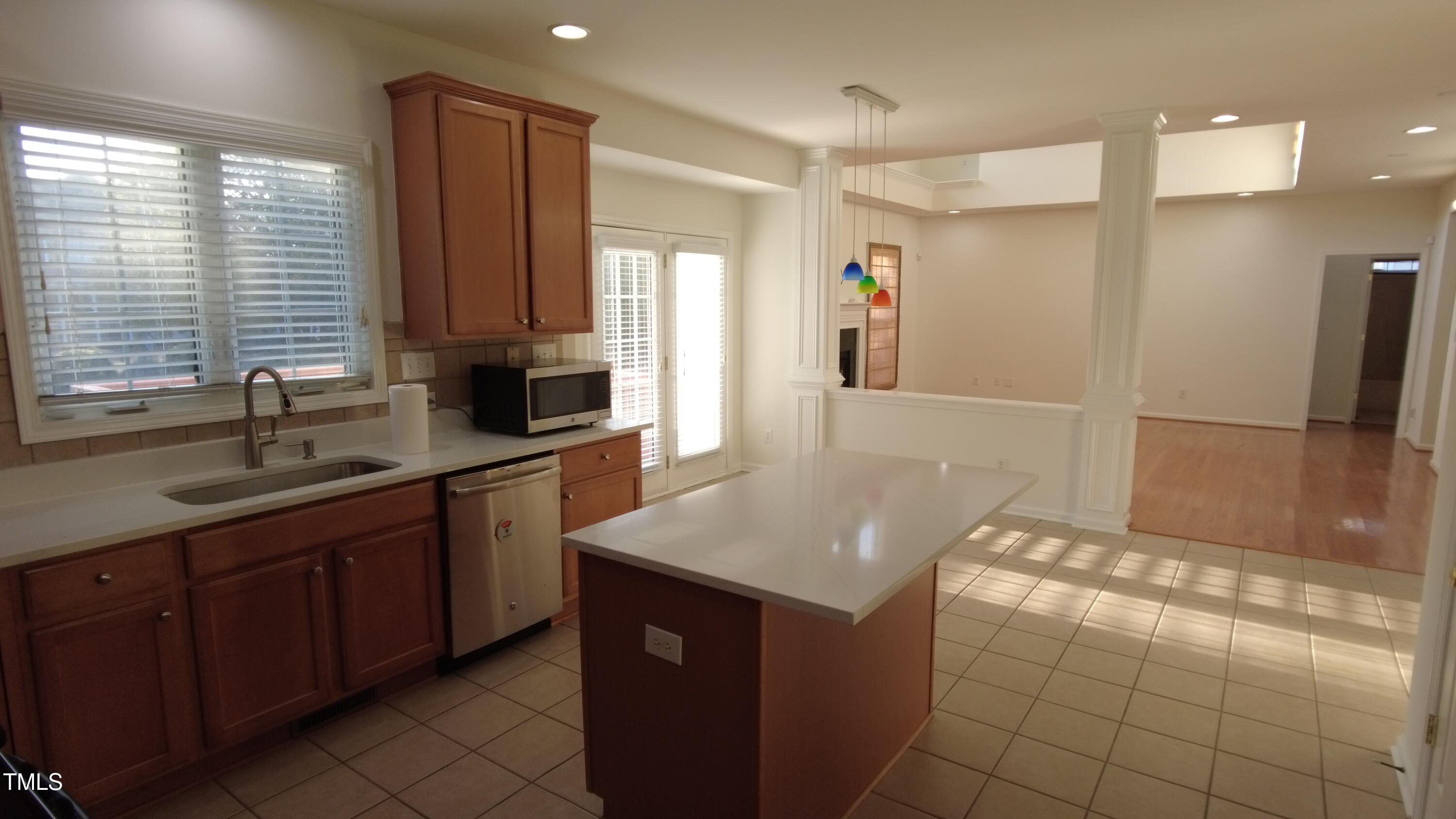 1905 Housatonic Court