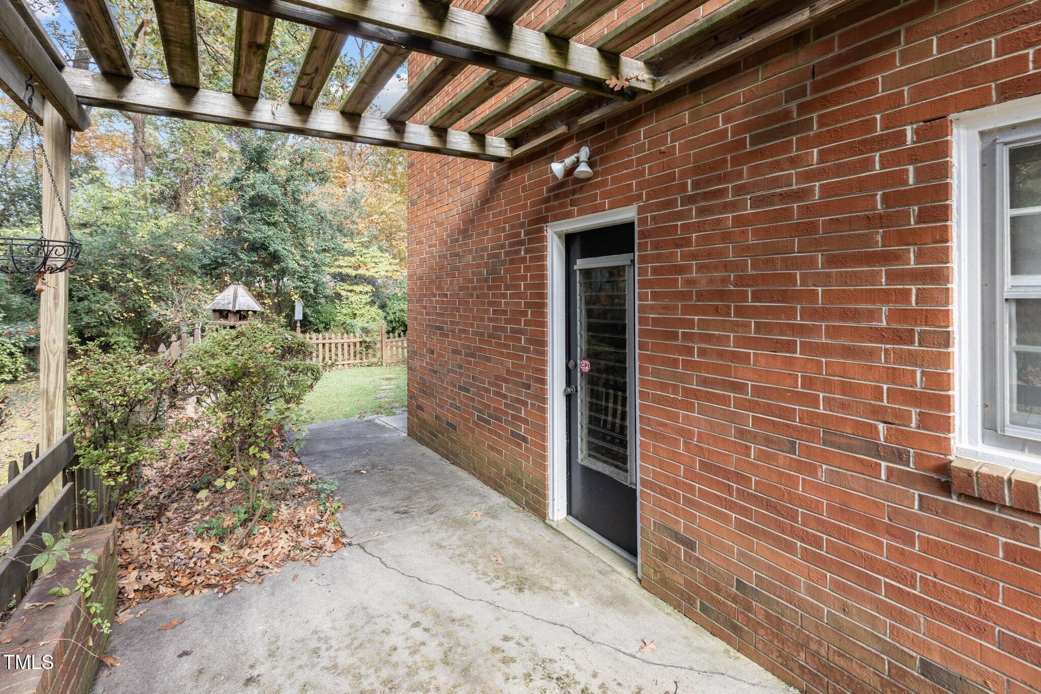 3144 Ward Road