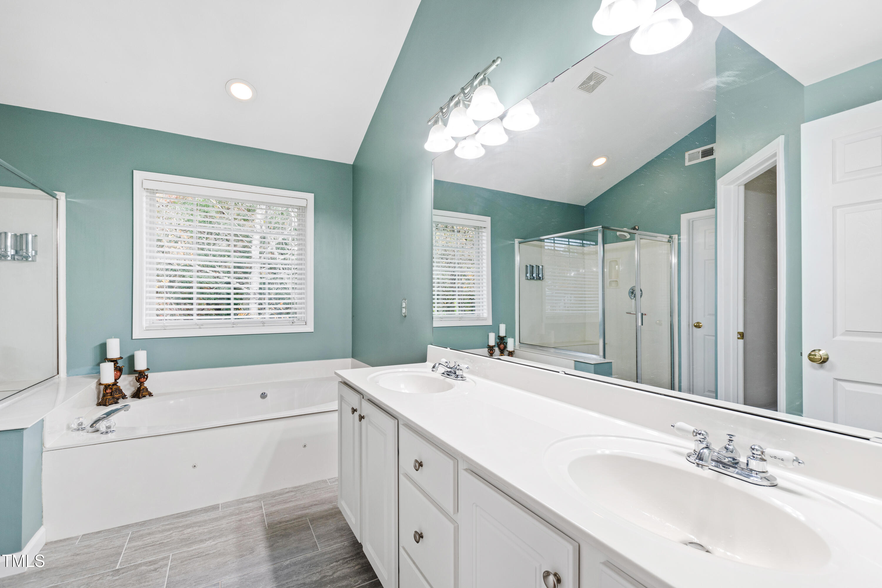 10800 Summerton Drive Drive