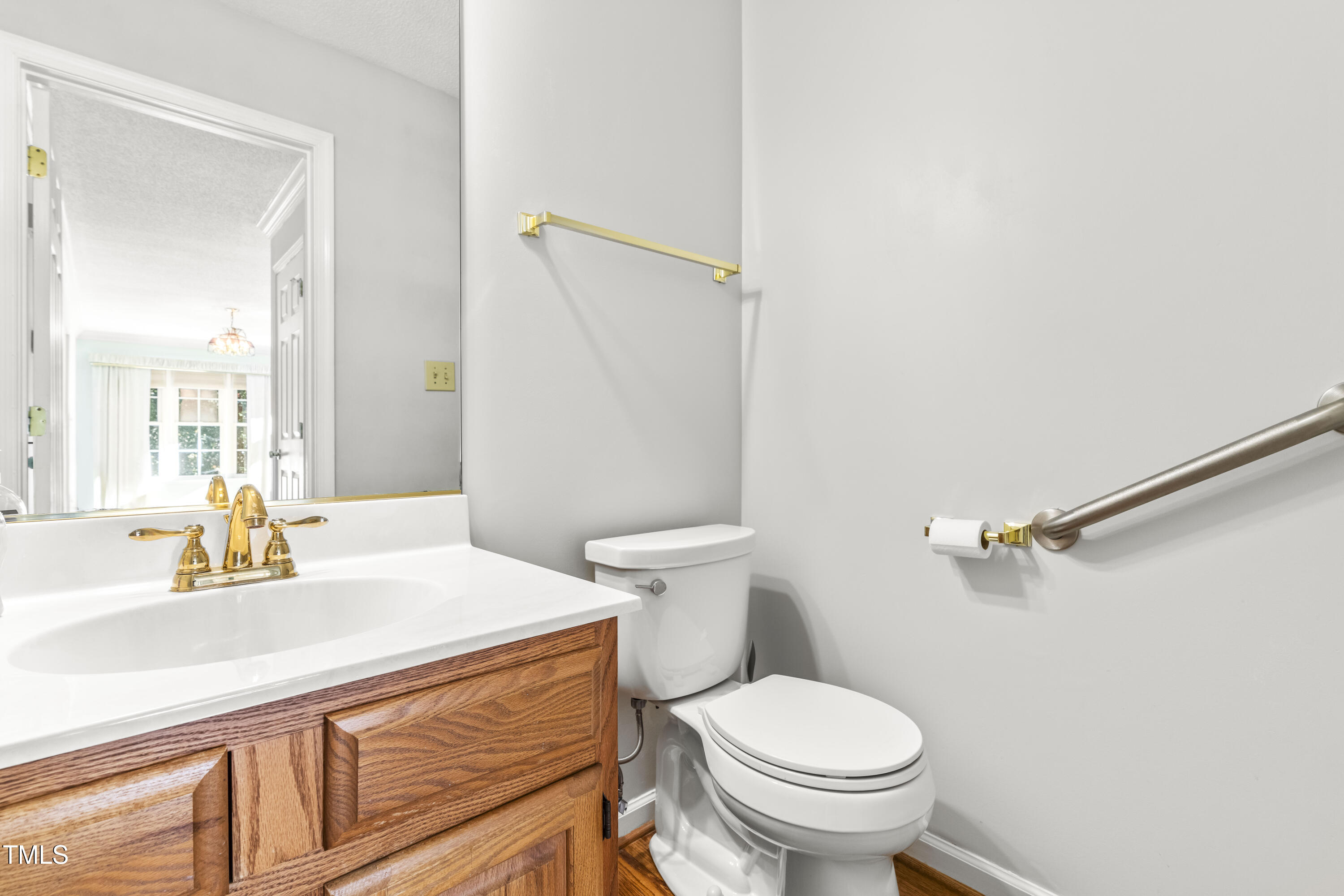 2208 Shady Birch Lane