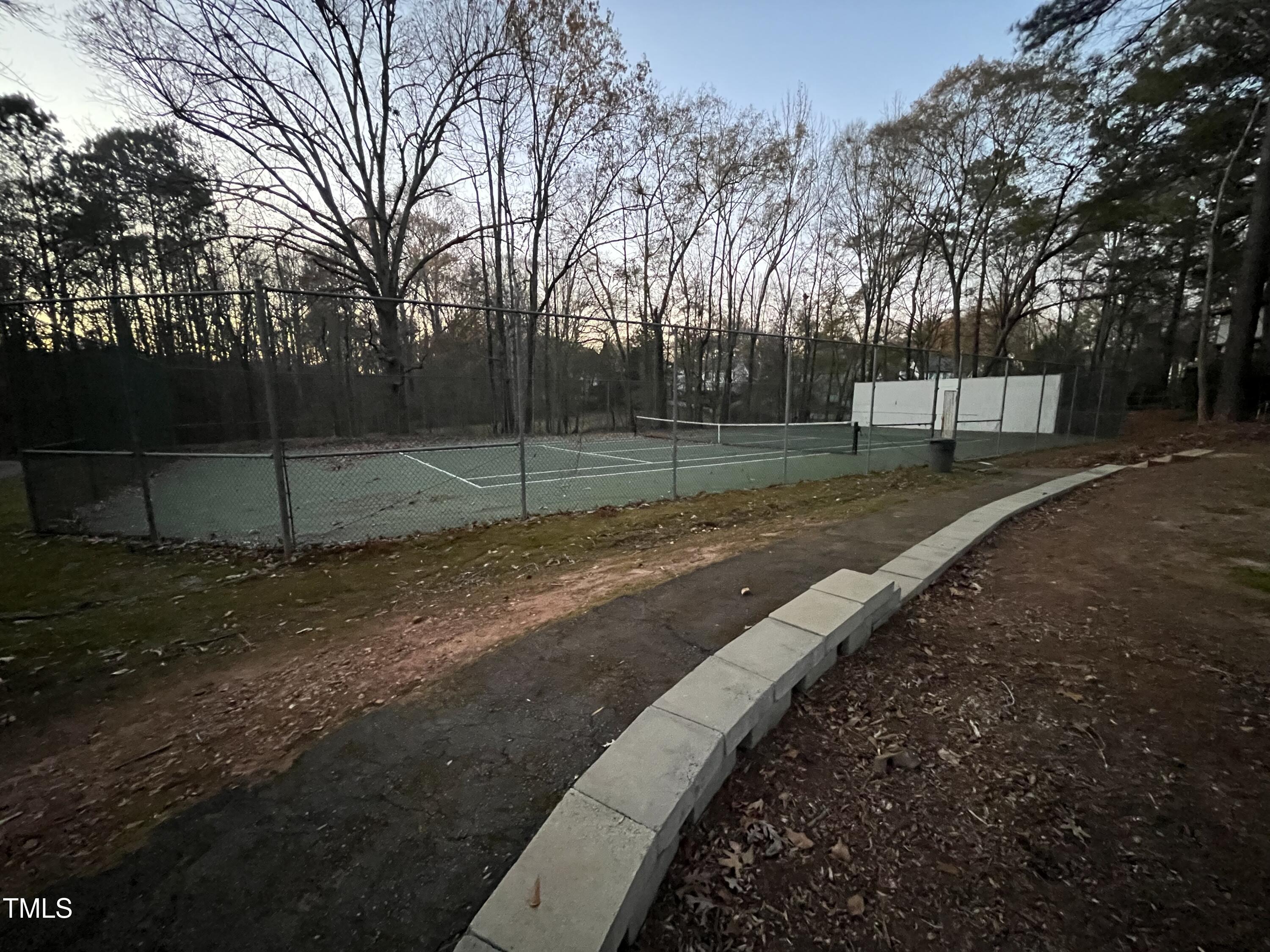 2208 Shady Birch Lane