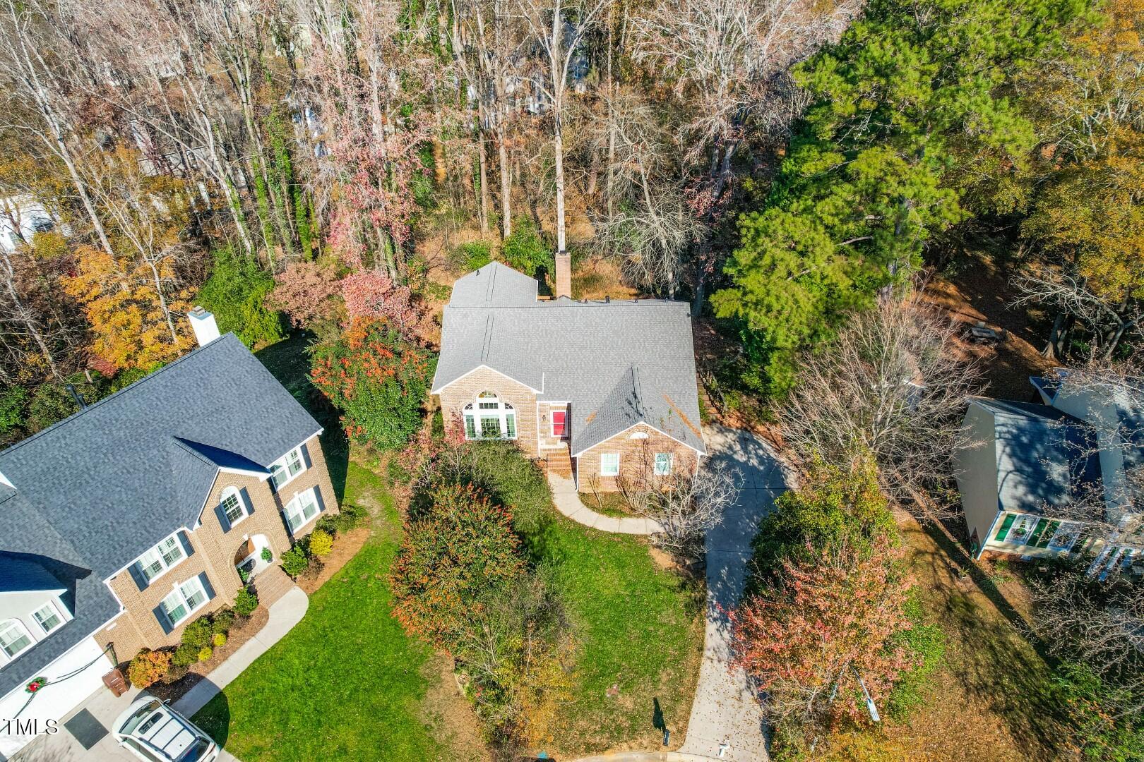 2208 Shady Birch Lane