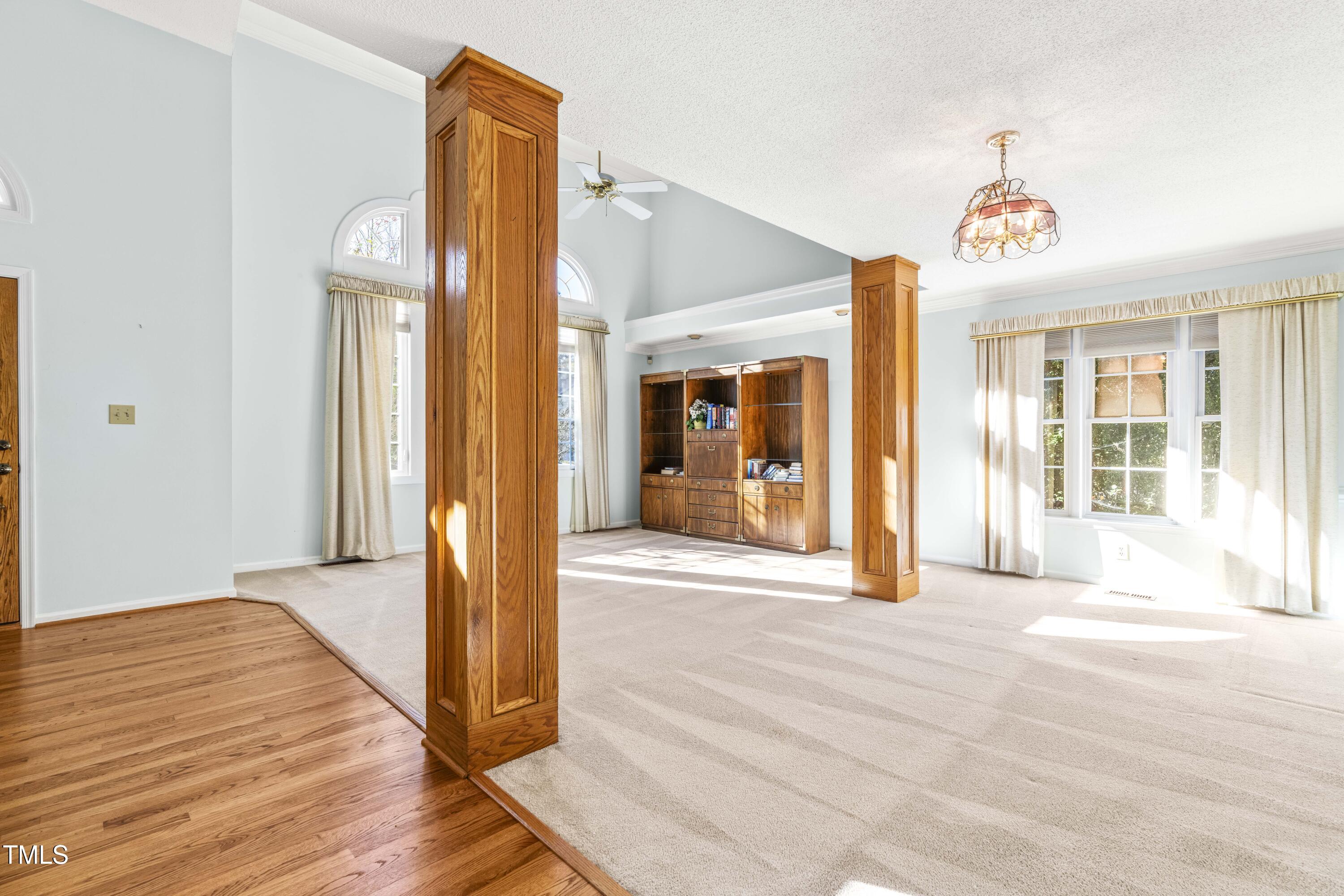 2208 Shady Birch Lane