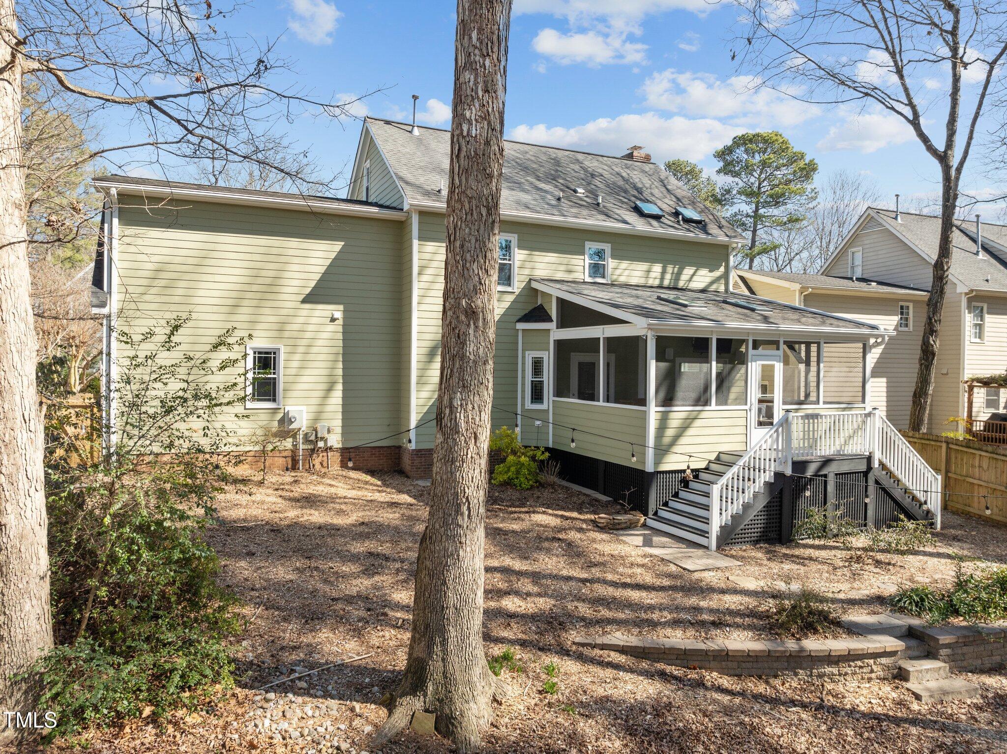 112 Huntsmoor Lane