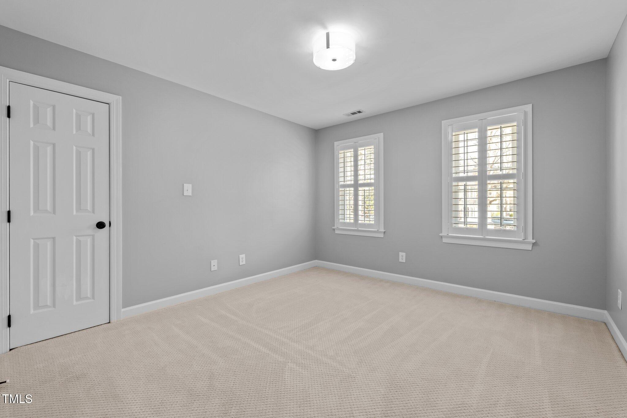 112 Huntsmoor Lane