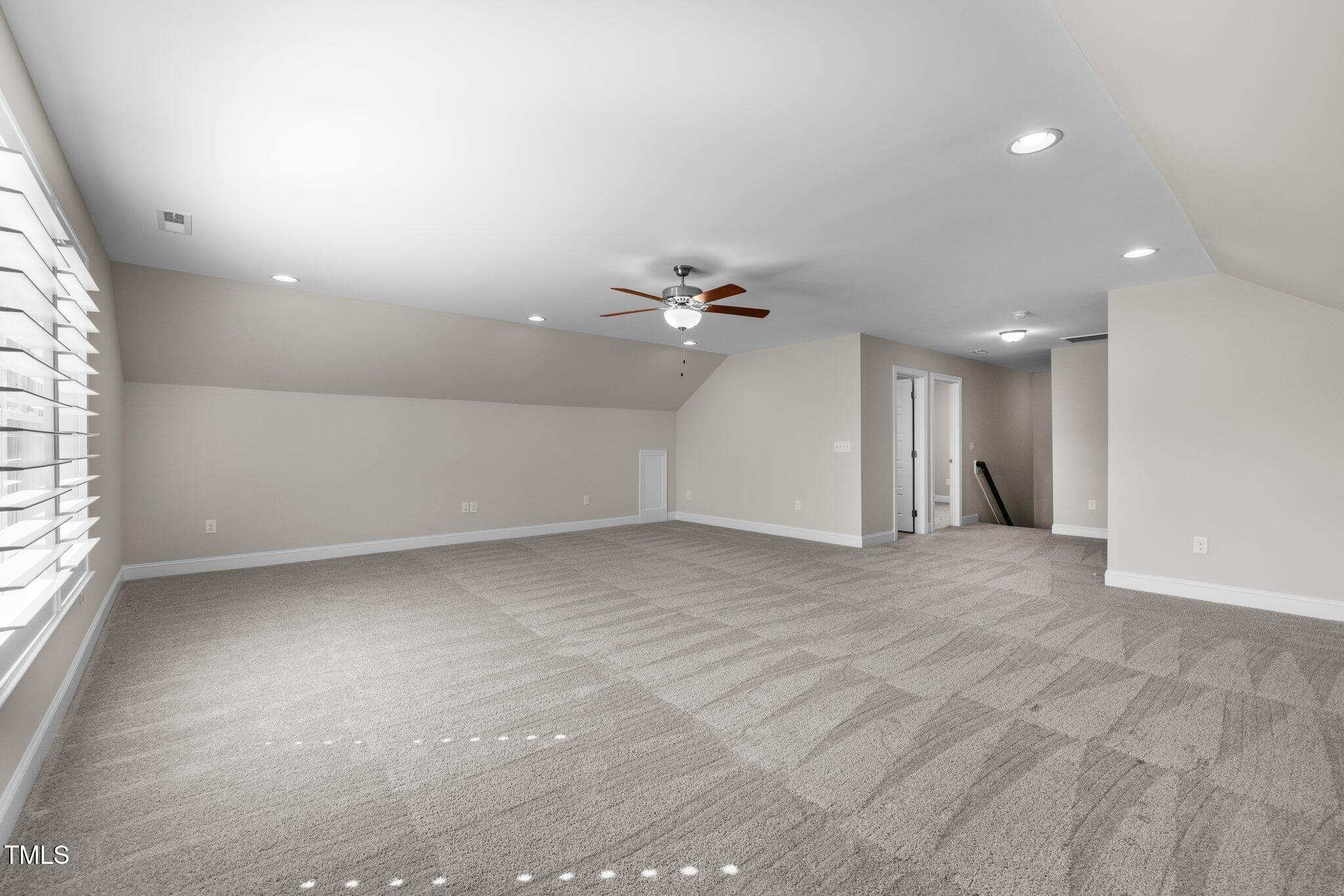 1013 Manchaca Loop