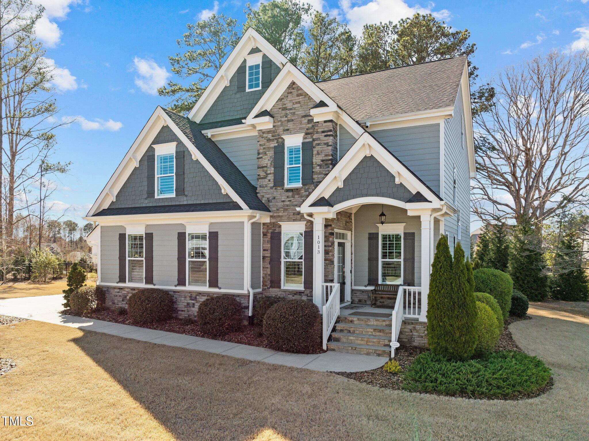 1013 Manchaca Loop