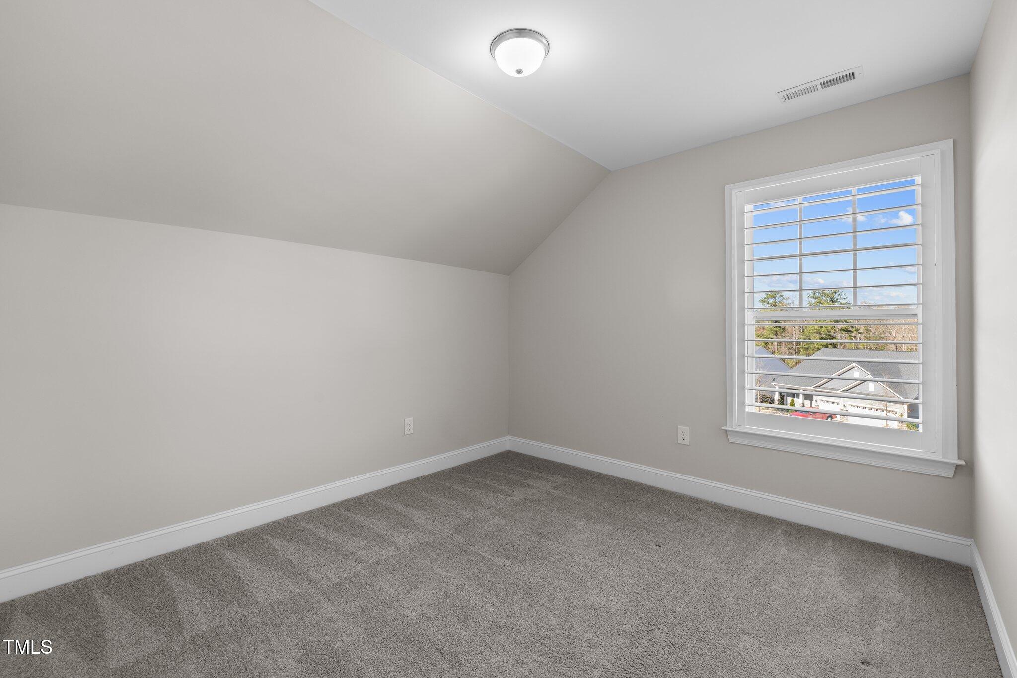 1013 Manchaca Loop