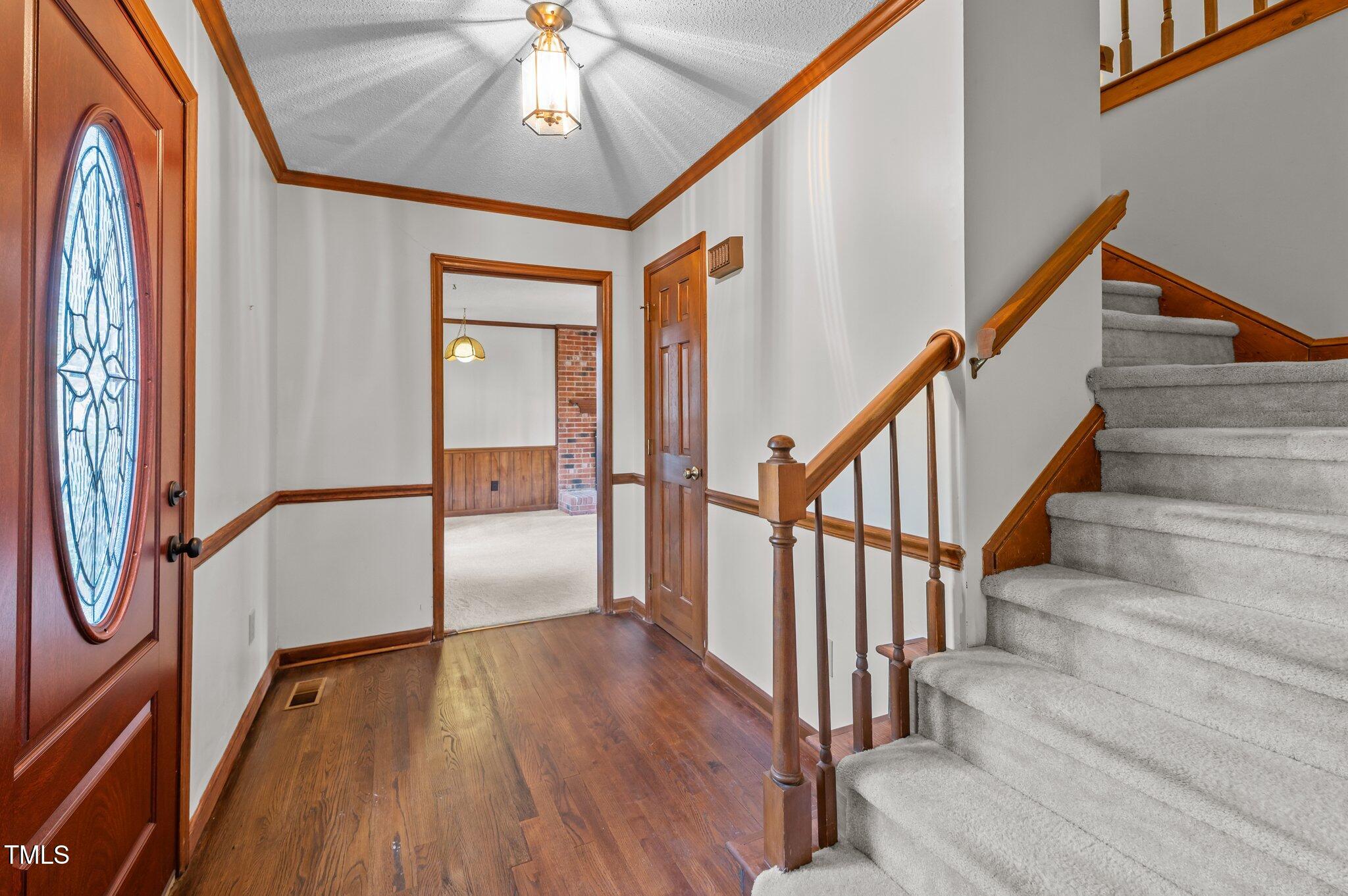 8404 Sleepy Creek Drive