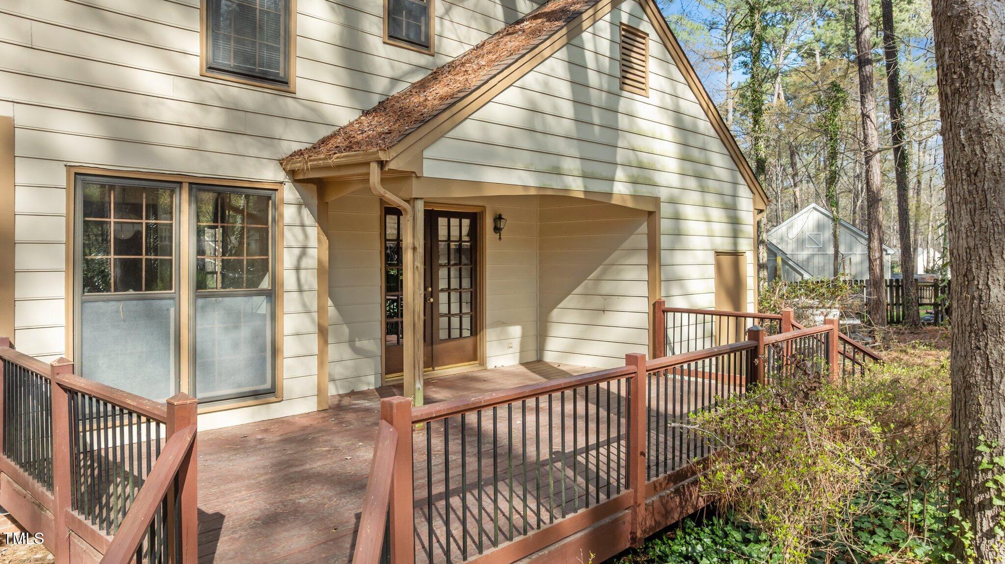 8404 Sleepy Creek Drive