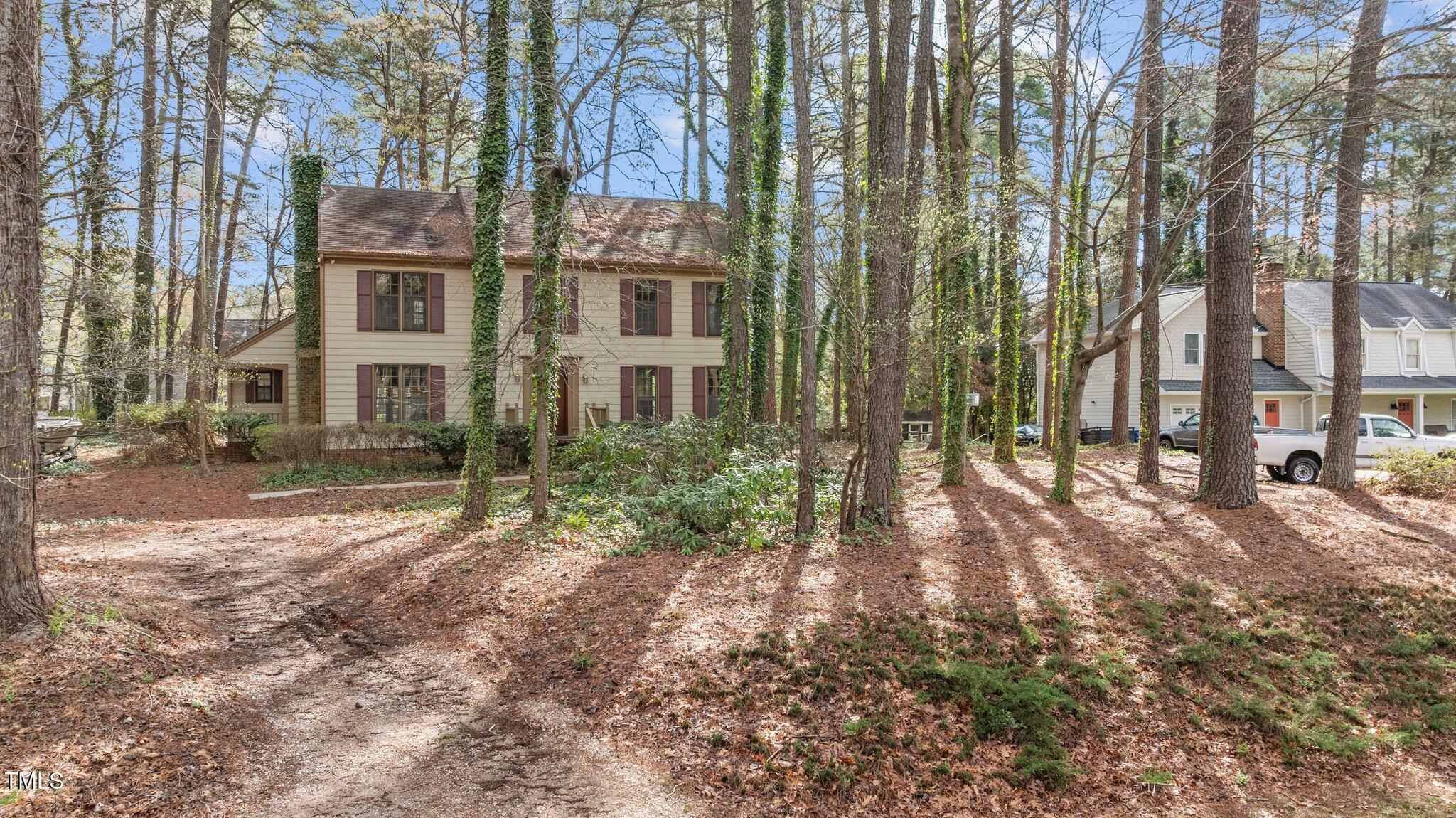 8404 Sleepy Creek Drive